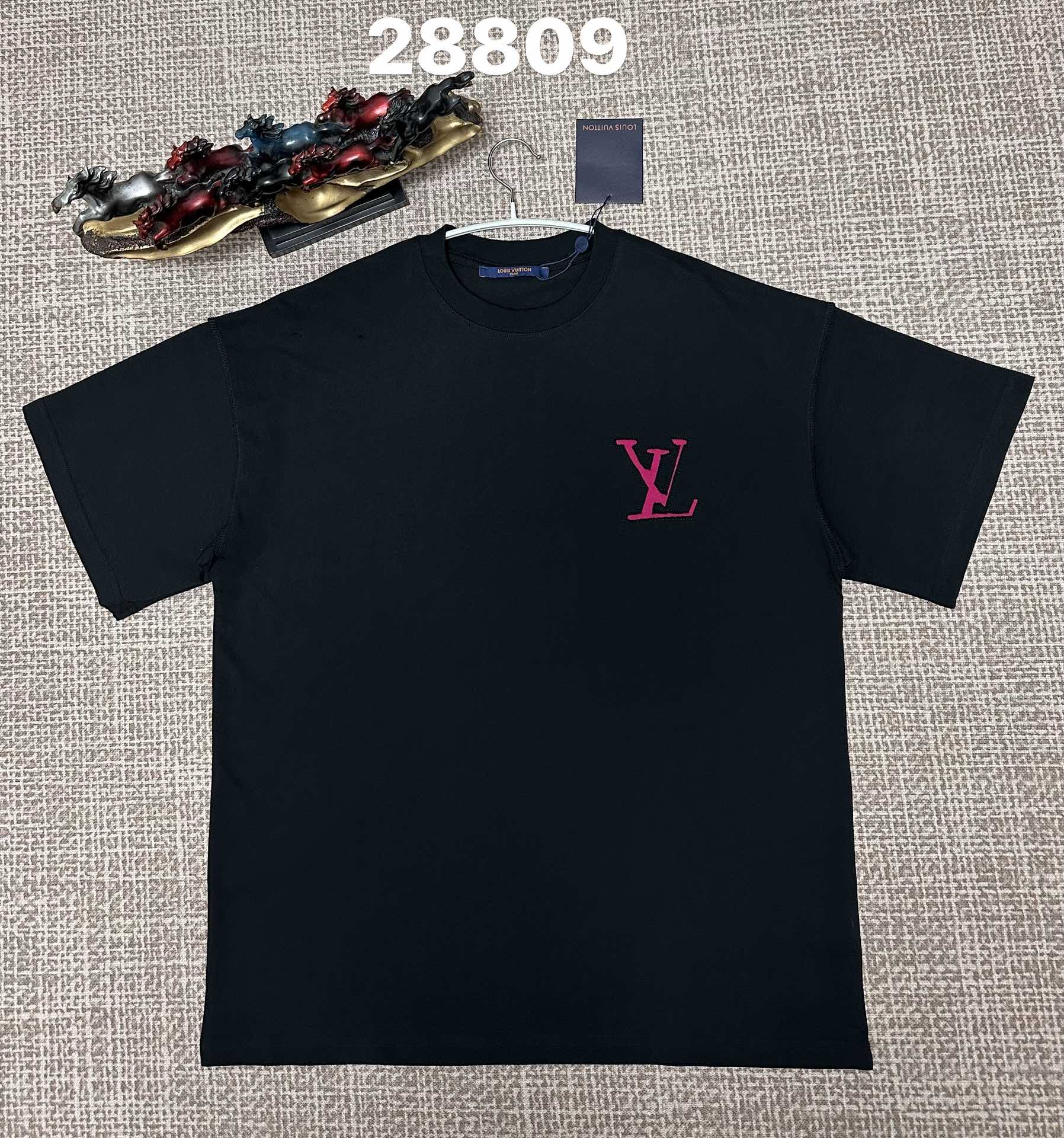 LV Pink LV Inverted Logo T-Shirt