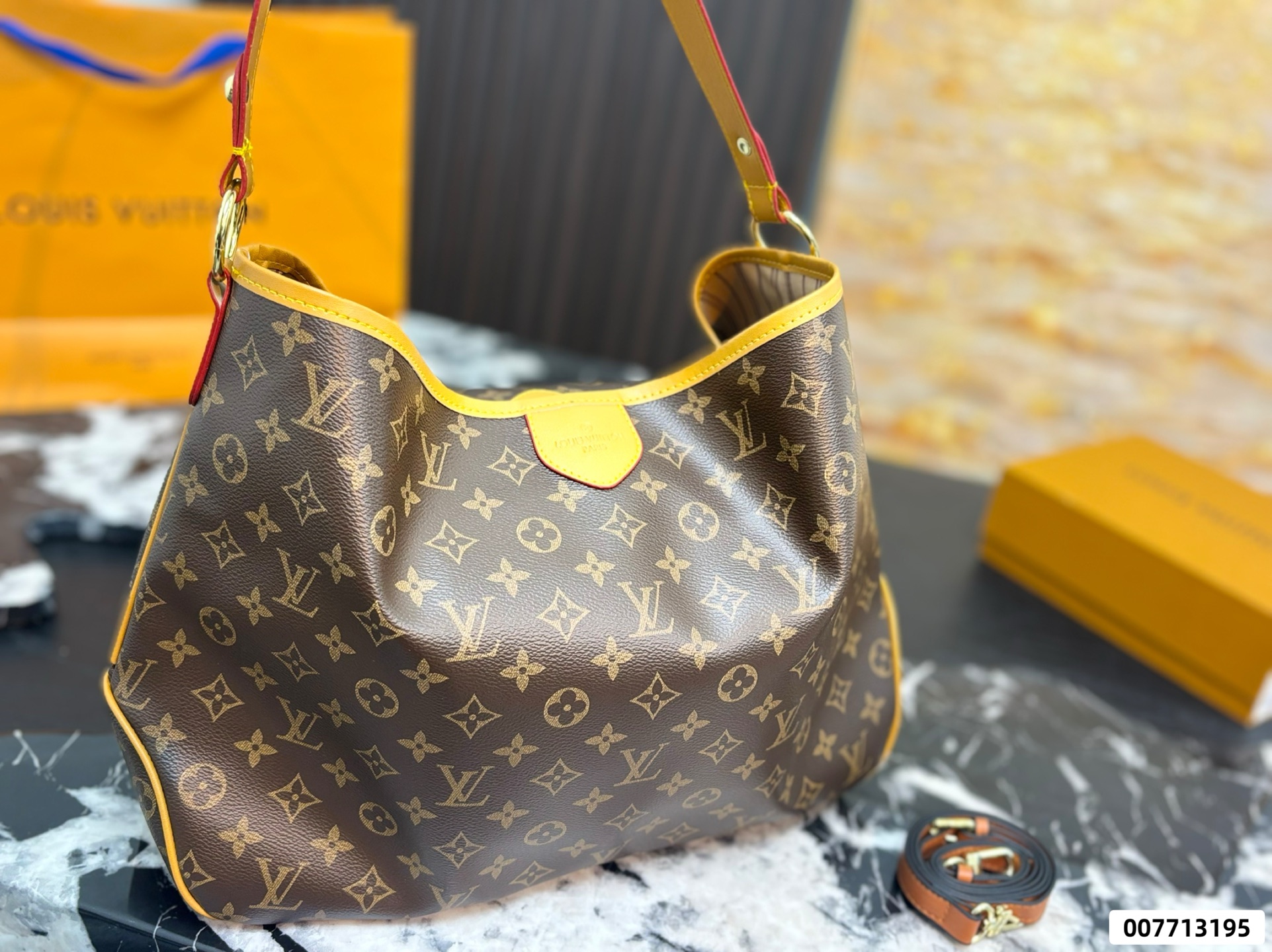 LV Delightful Monogram Canvas Hobo Bag