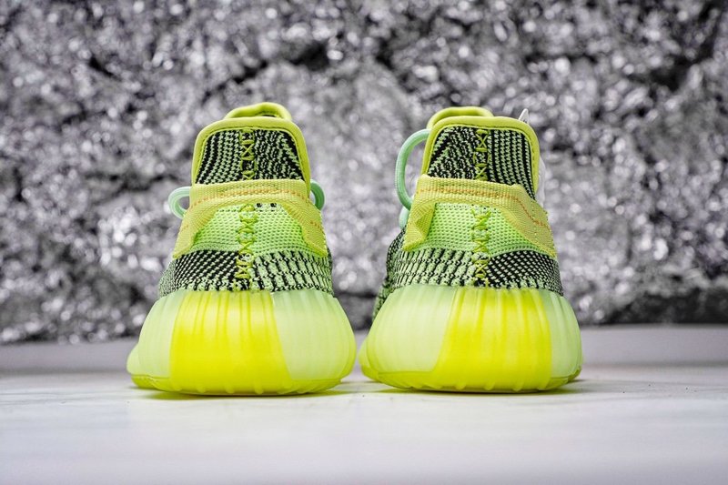 YEEZY 350 V2 “YEEZREEL” REPLICA