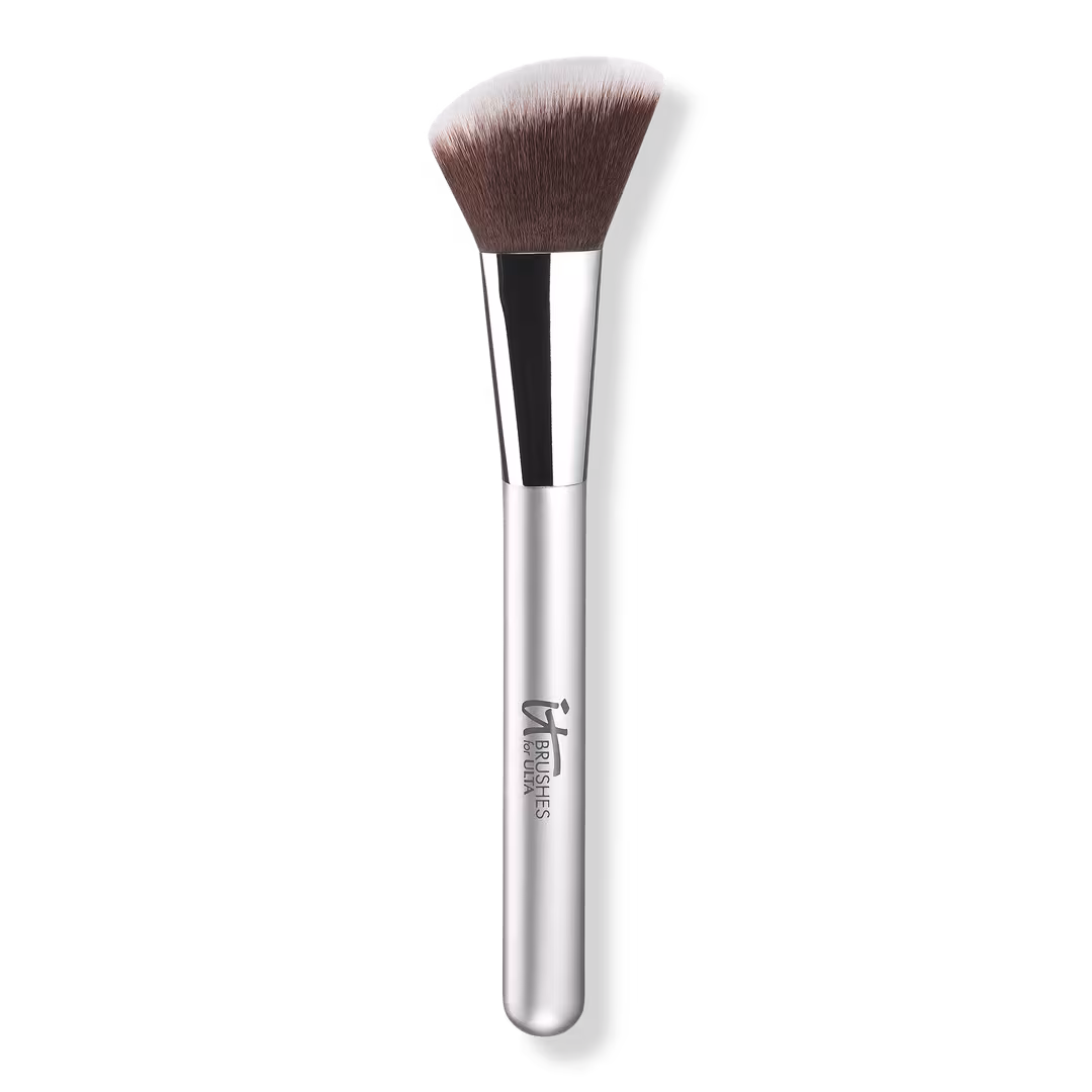 IT Brushes For ULTA  Airbrush Soft Focus Blush Brush #113