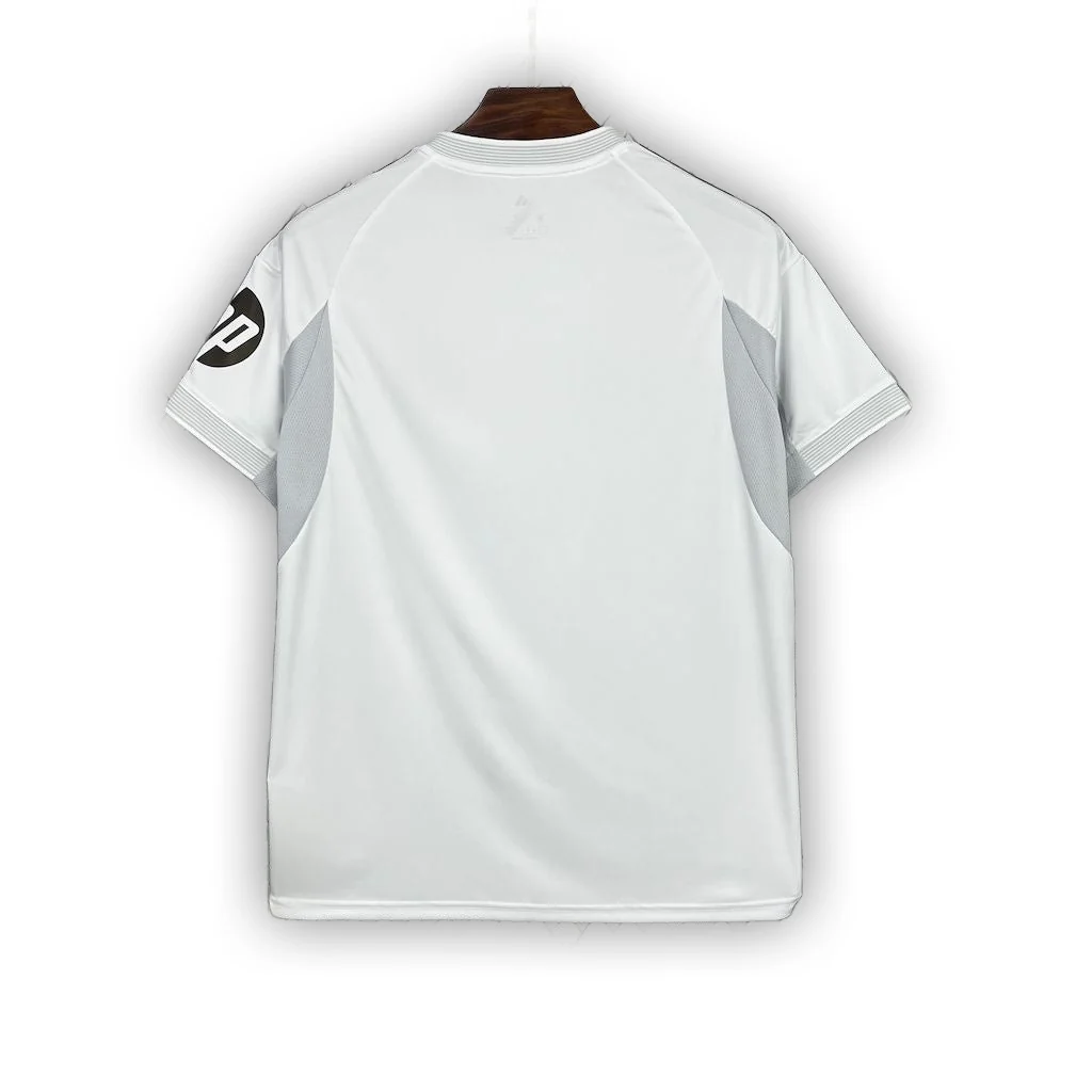 Real Madrid 2025/26 Home