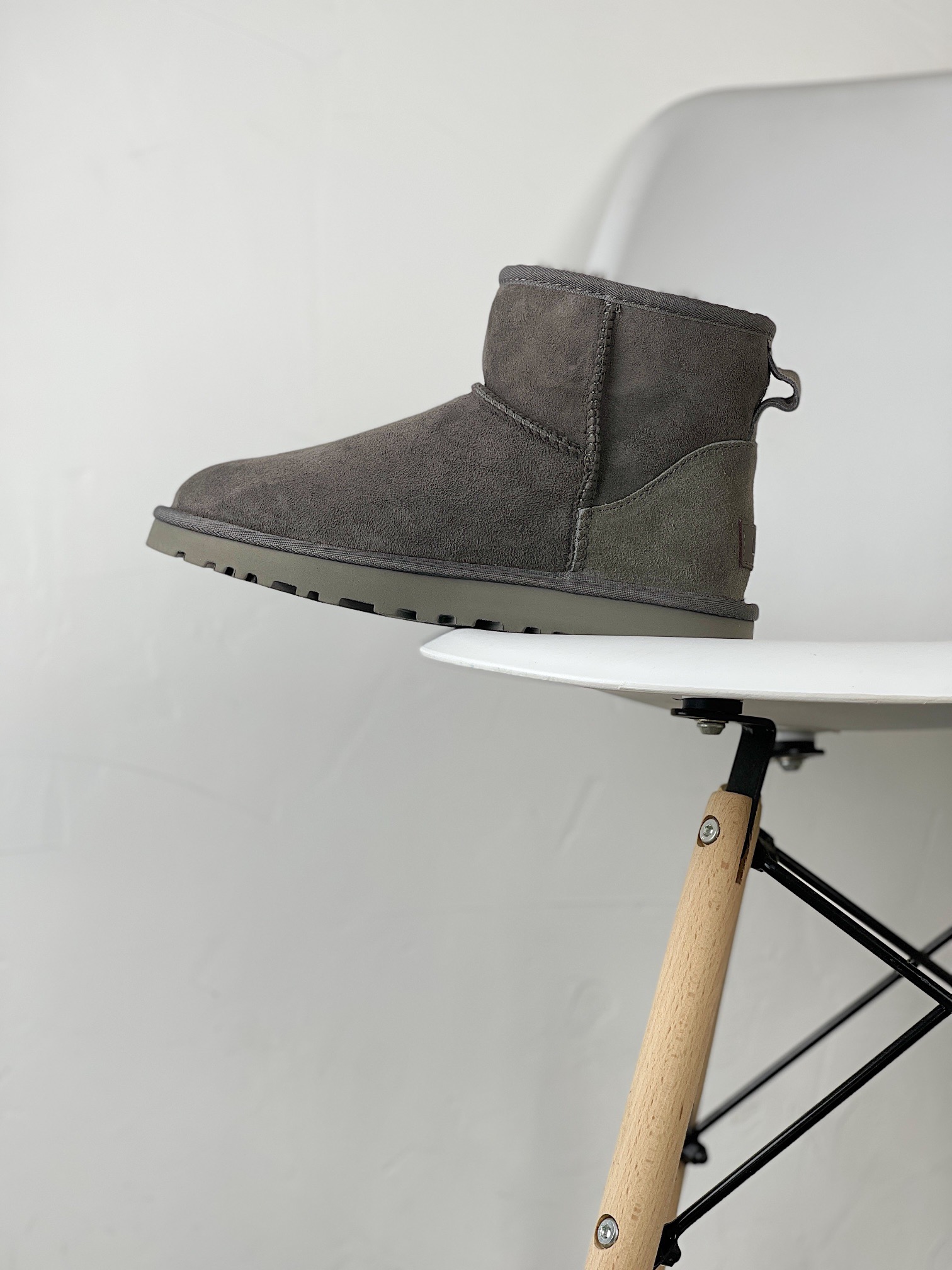 UGG Classic Mini II Boot Grey