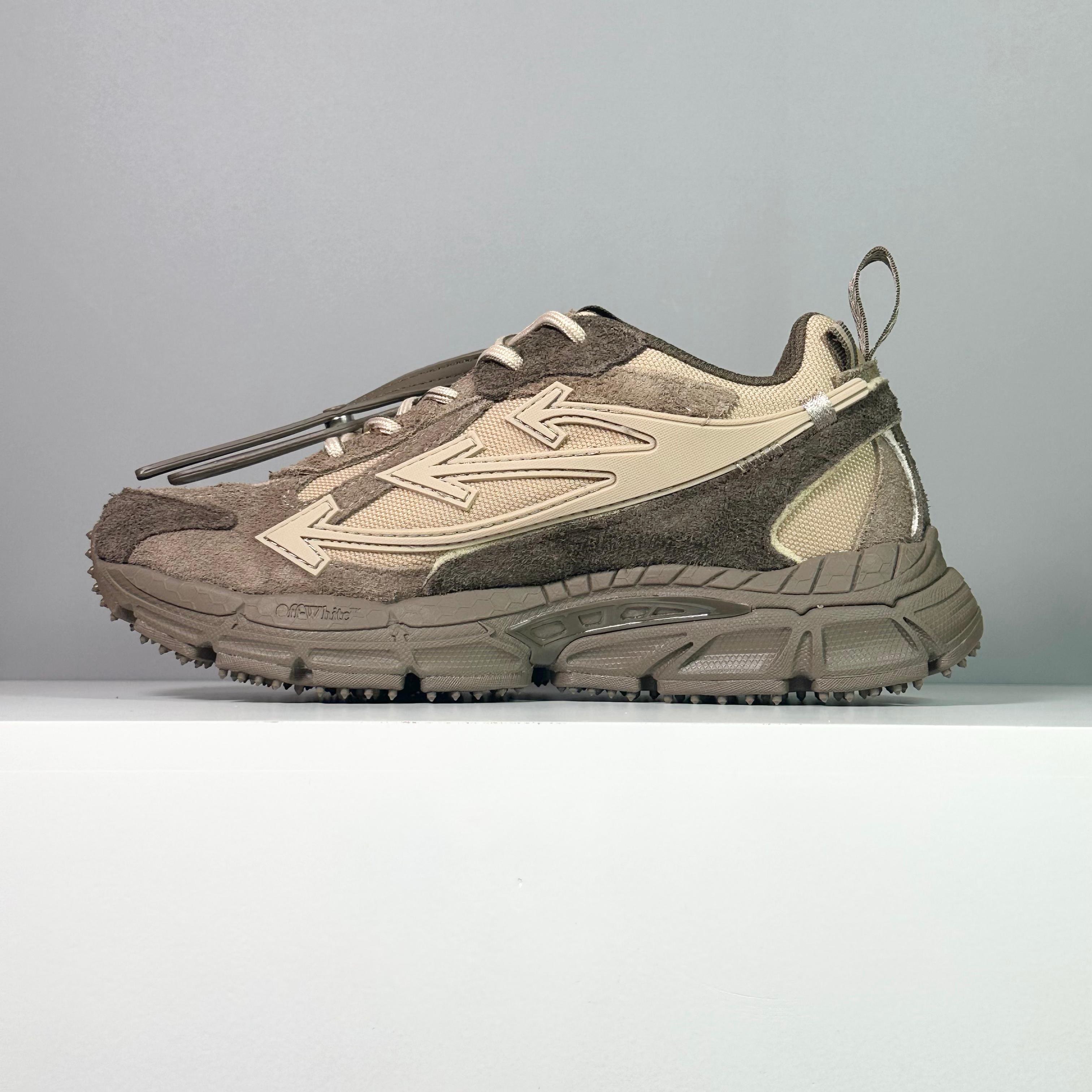 Off-White Be Right Back - CCSHOES