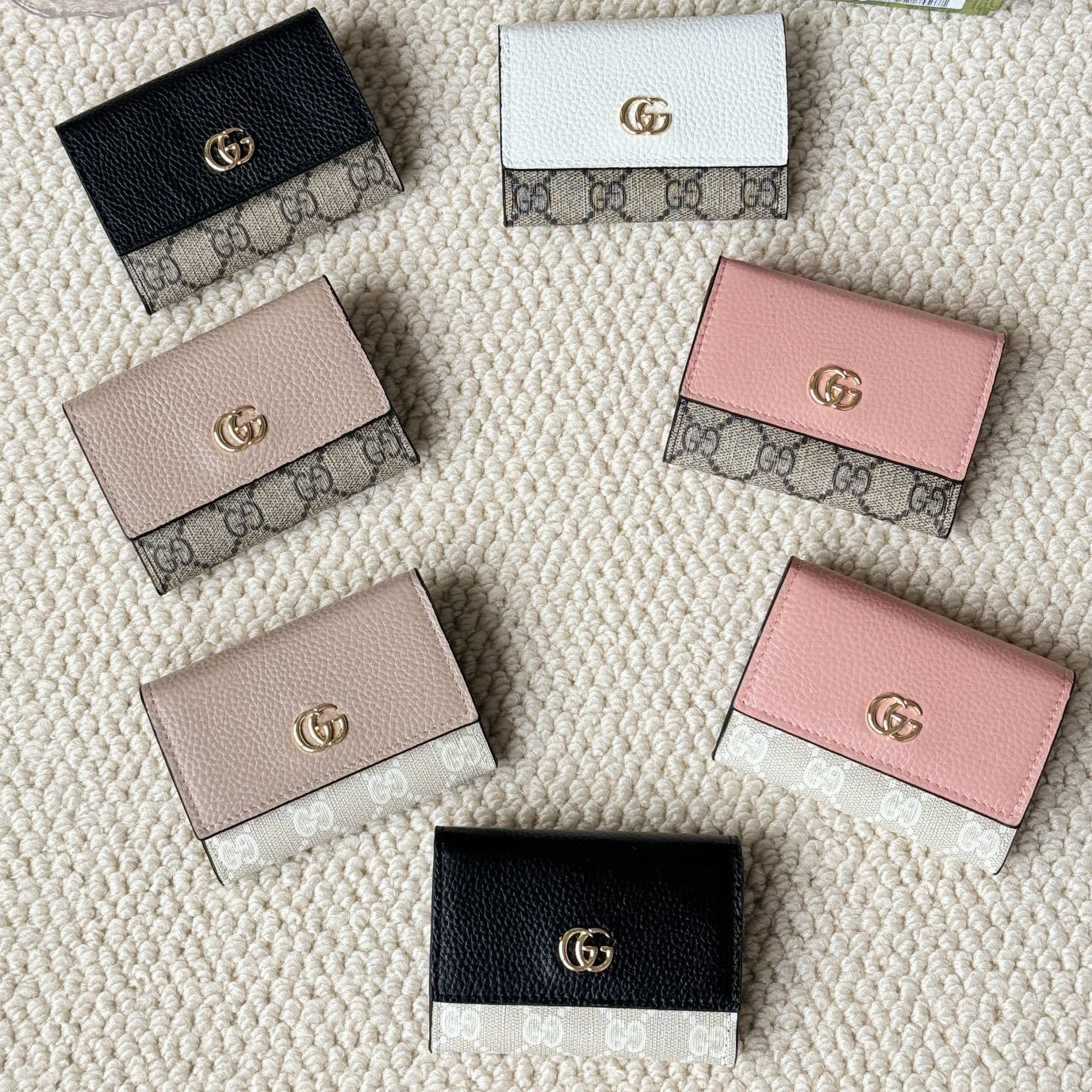 Gucci Wallets Card Holder Wallet Original 739525