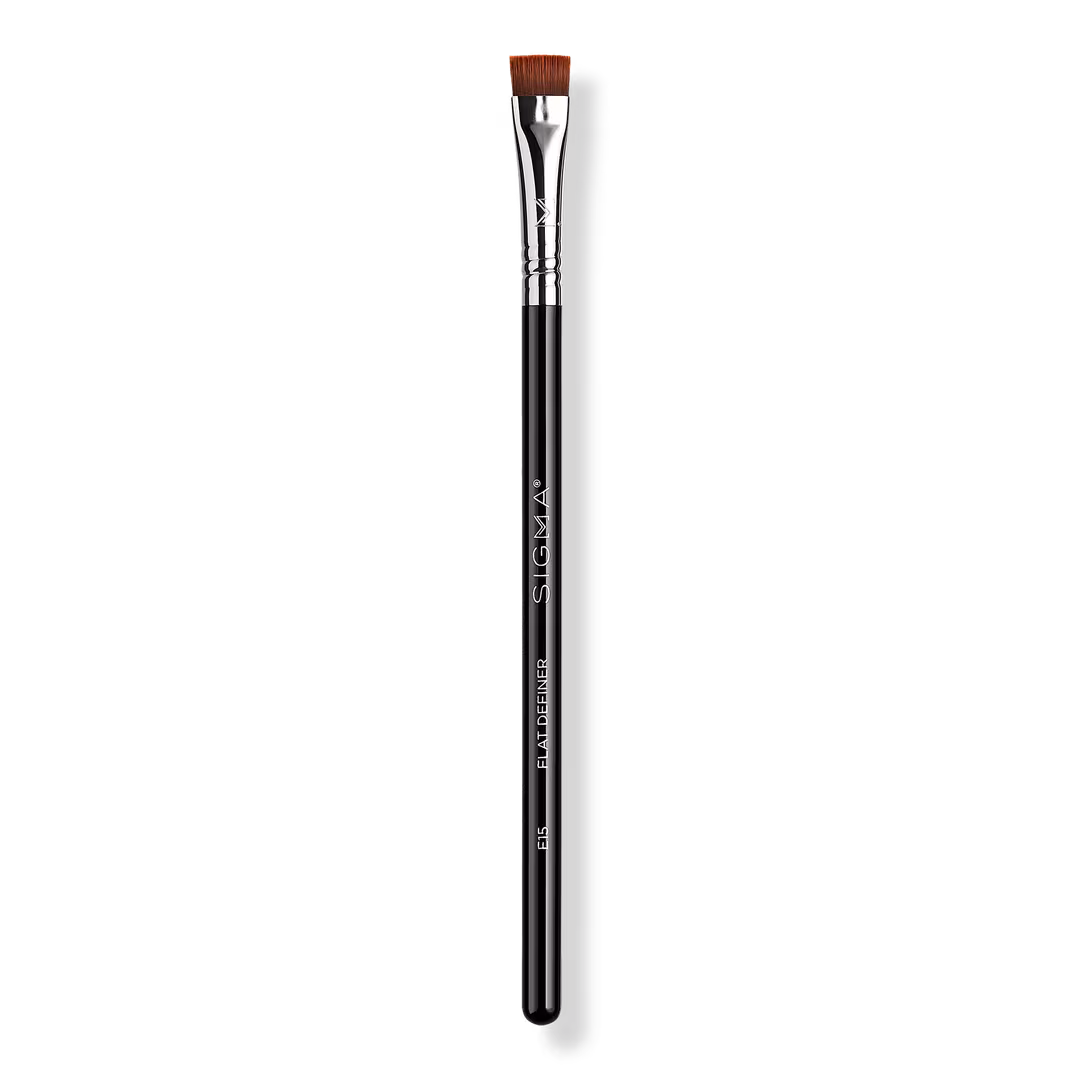 Sigma Beauty  E15 Flat Definer Brush