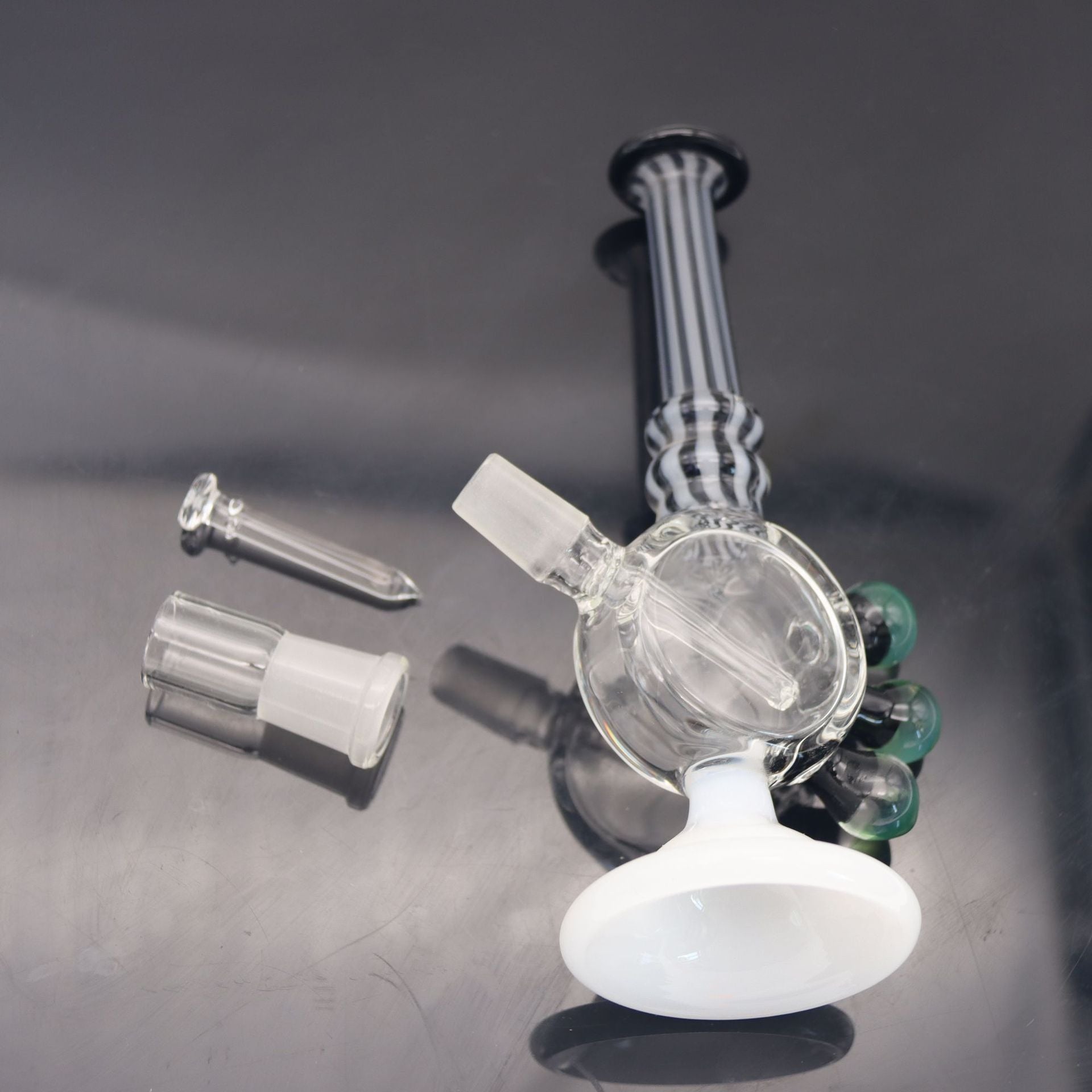 6 White Glass Dab Rig