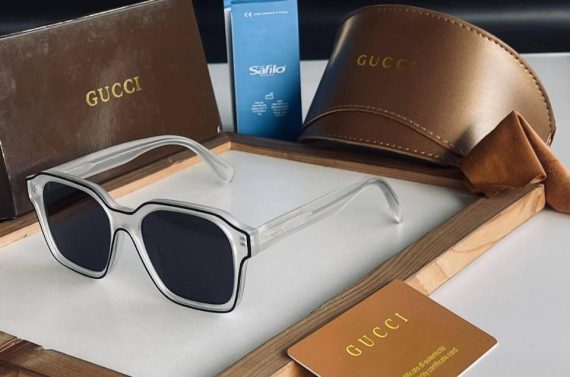 Gucci sunglasses 70