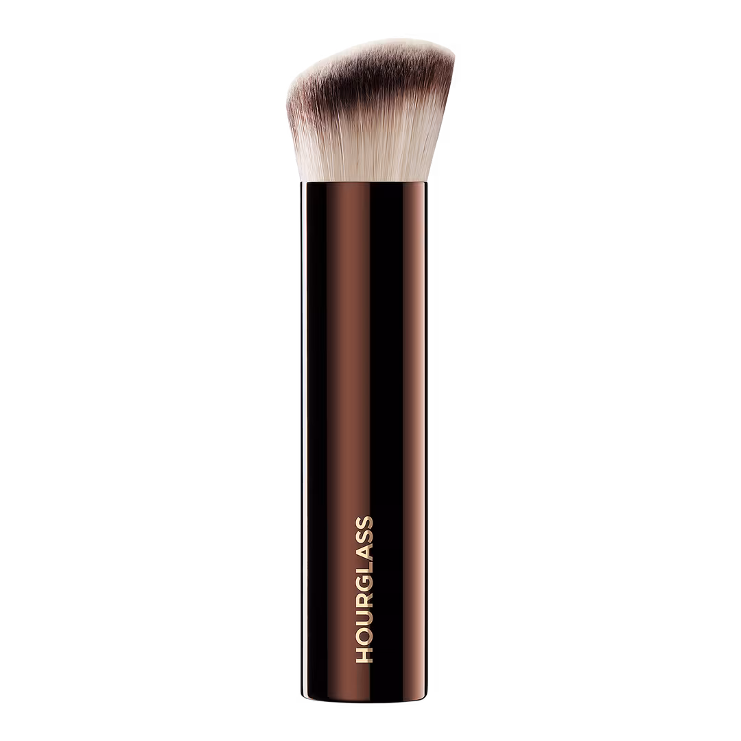 HOURGLASS  Vanish Seamless Finish Foundation Brush