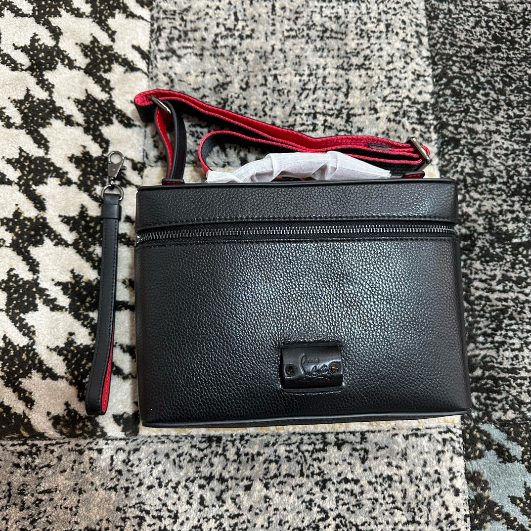 [10A] Christian Louboutin Kypipouch Cosmetic Bag