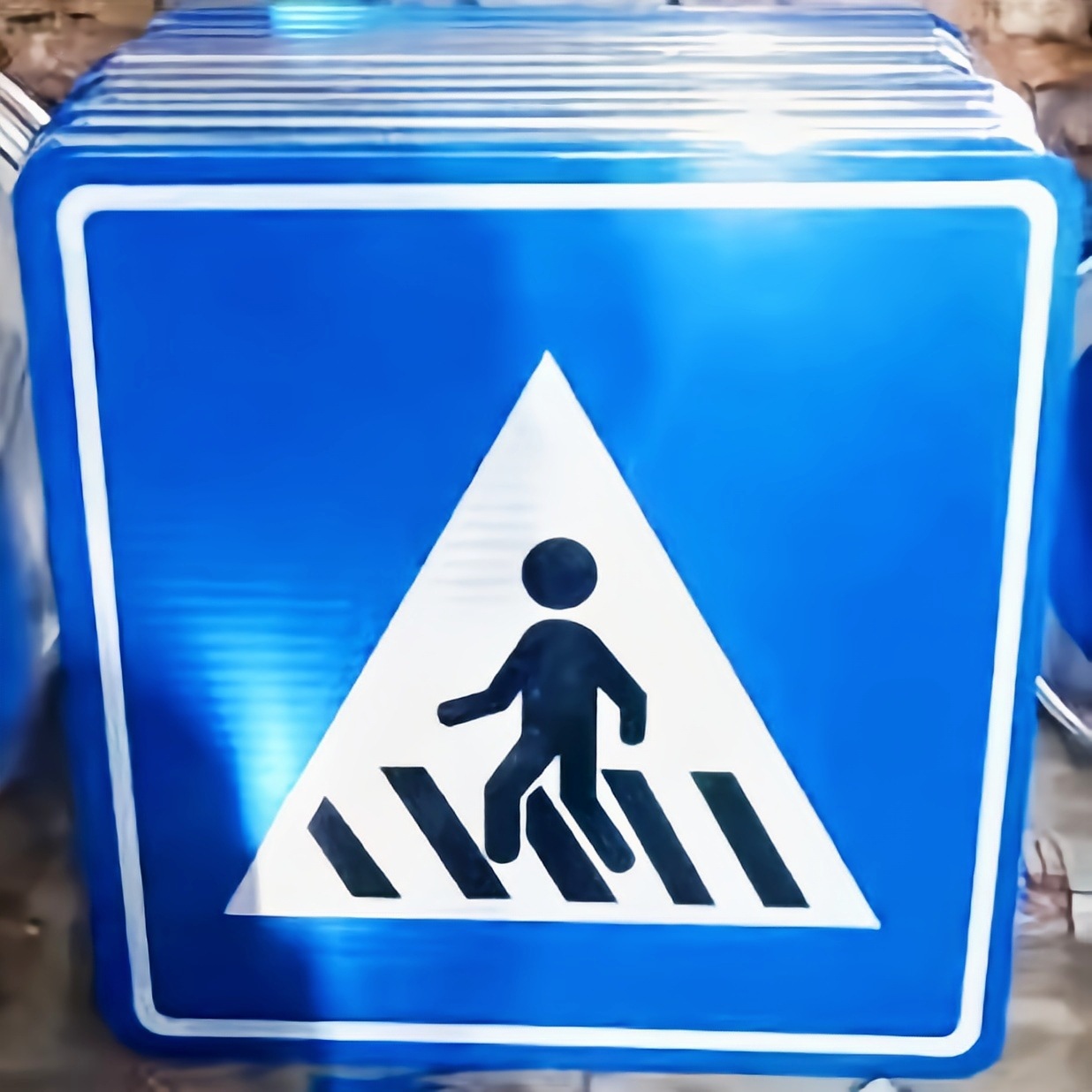 Traffic signs: prohibition signs, reflective aluminum alloy stop signs, directional signs, pedestrian crossing signs
