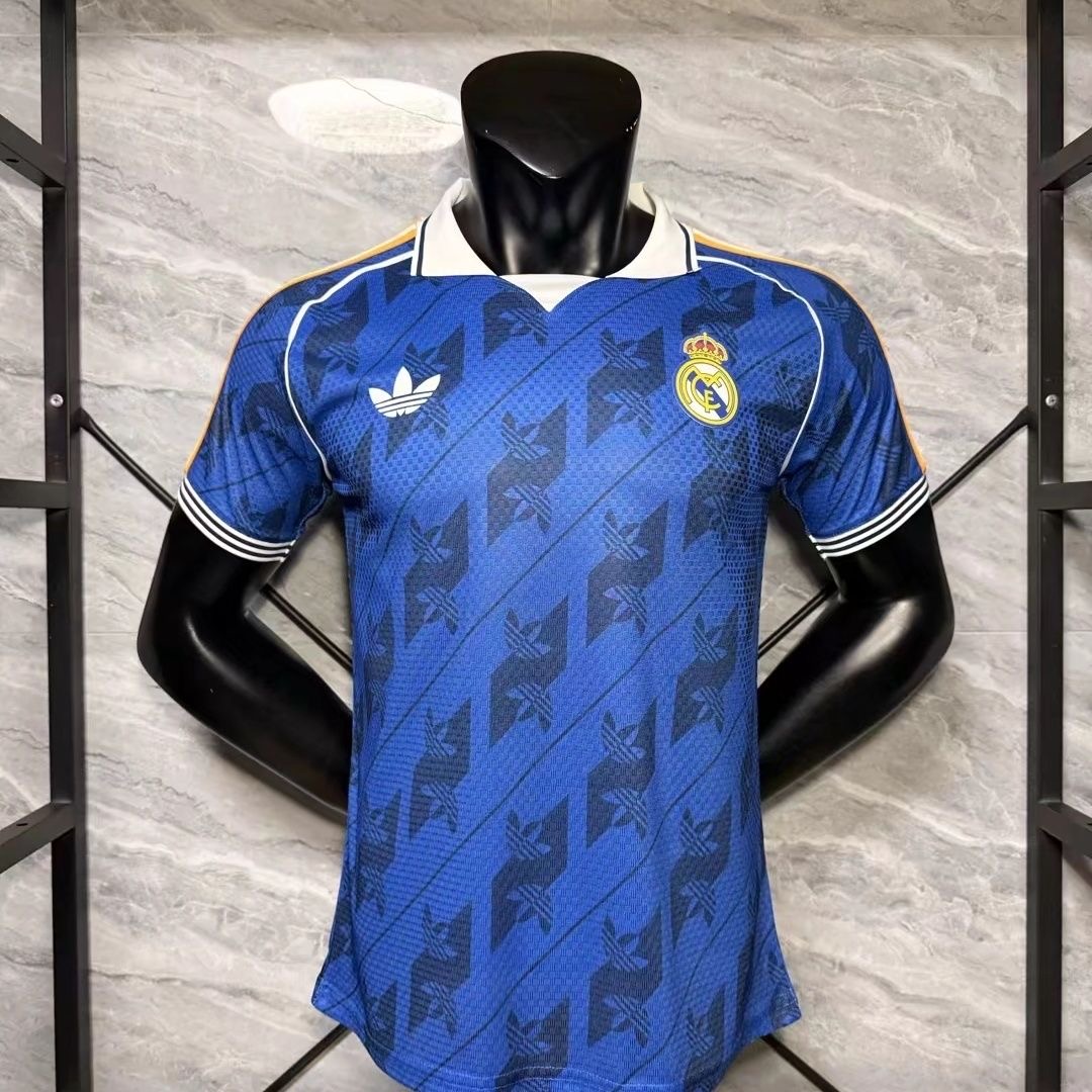 Real Madrid 26-27 away player version short sleeved