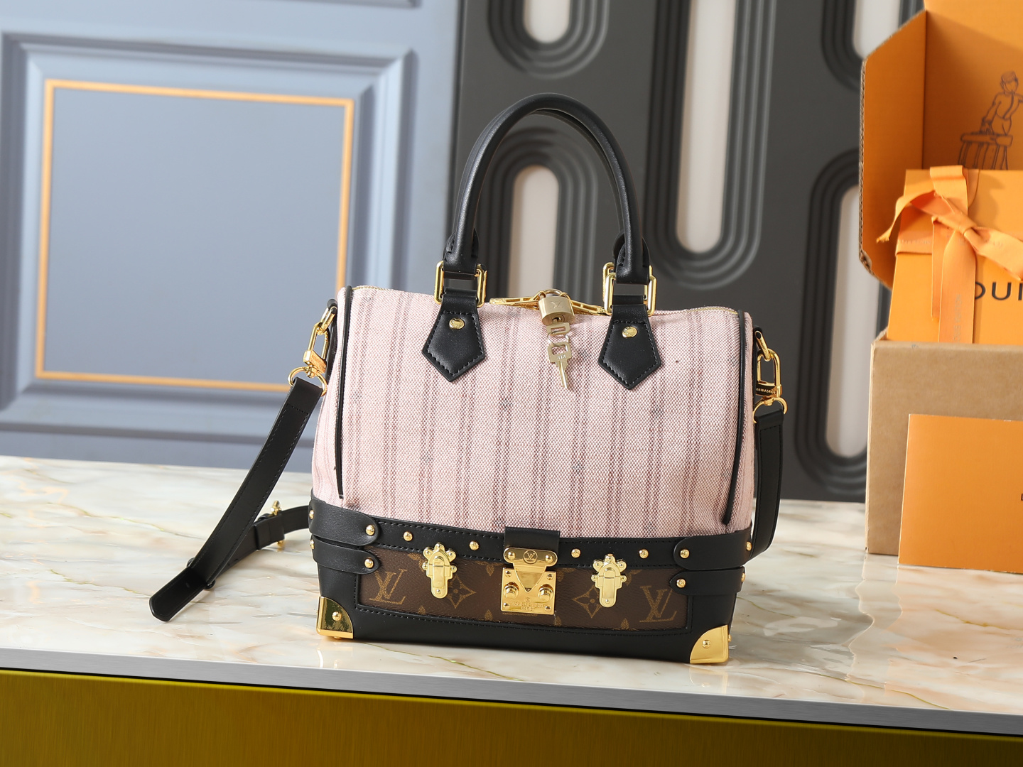 LV Speedy Bandoulière 22/30 Out Of The Trunk Pink Stripe Canvas With Monogram Trunk Bottom Handbag
