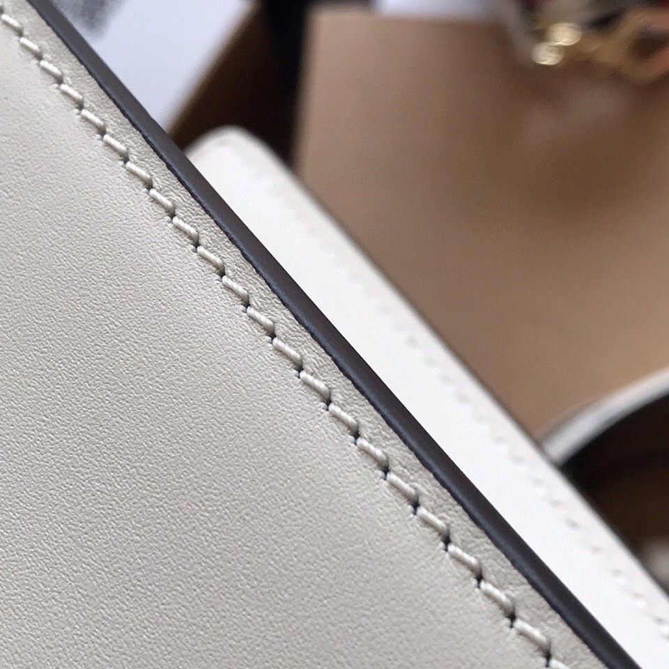 Gucci Sylvie Small top handle bag 470270