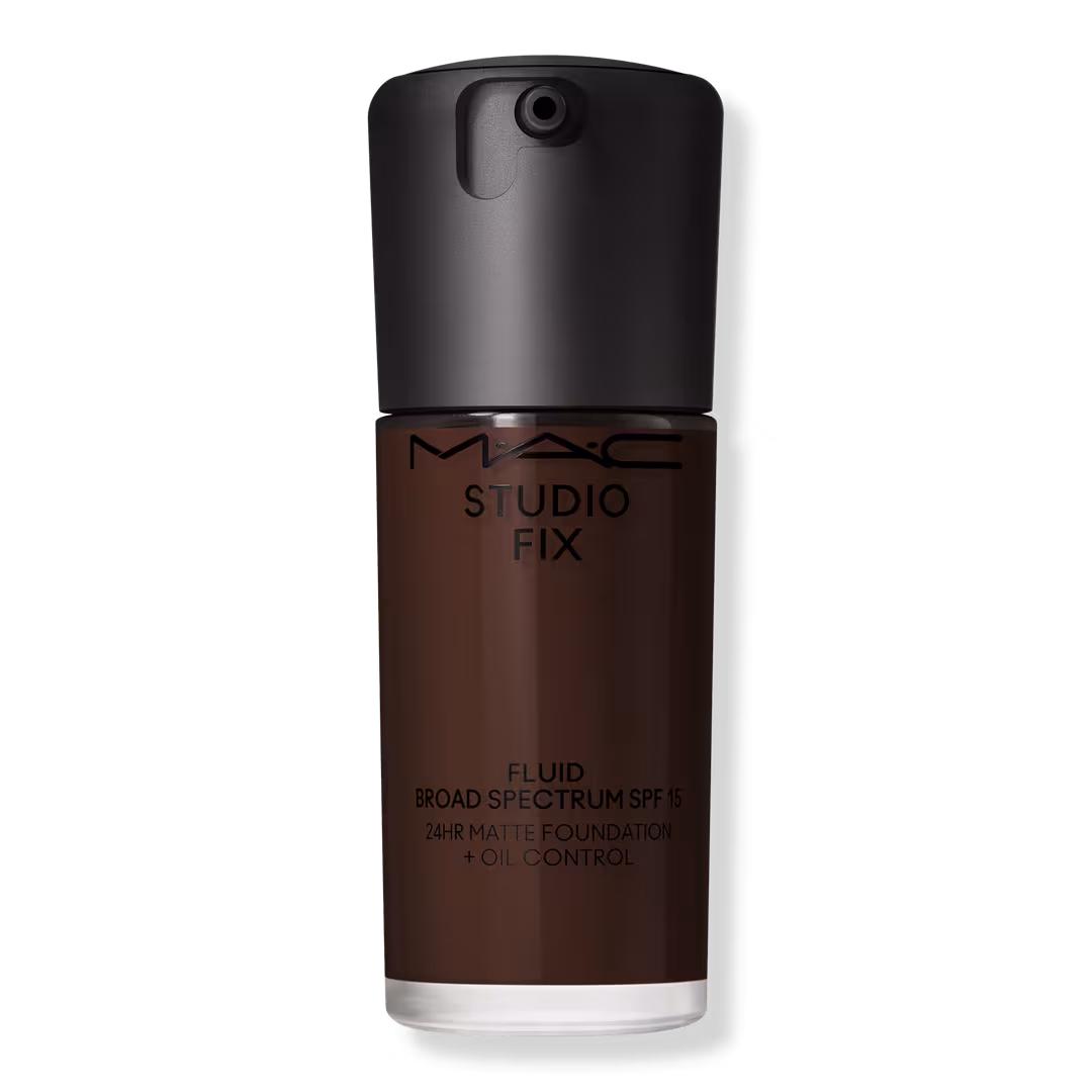MAC  Studio Fix Fluid SPF15 24HR Matte Foundation + Oil Control