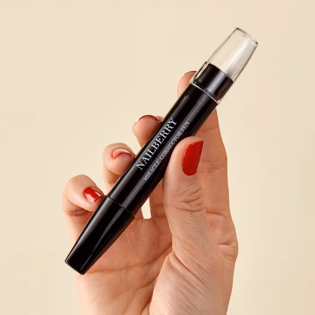 Nailberry  Miracle Corrector Pen