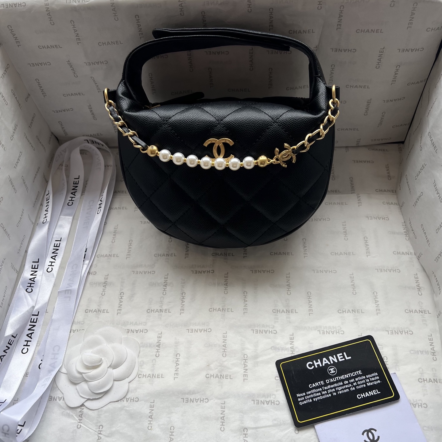 Chanel  Pearl series handbag