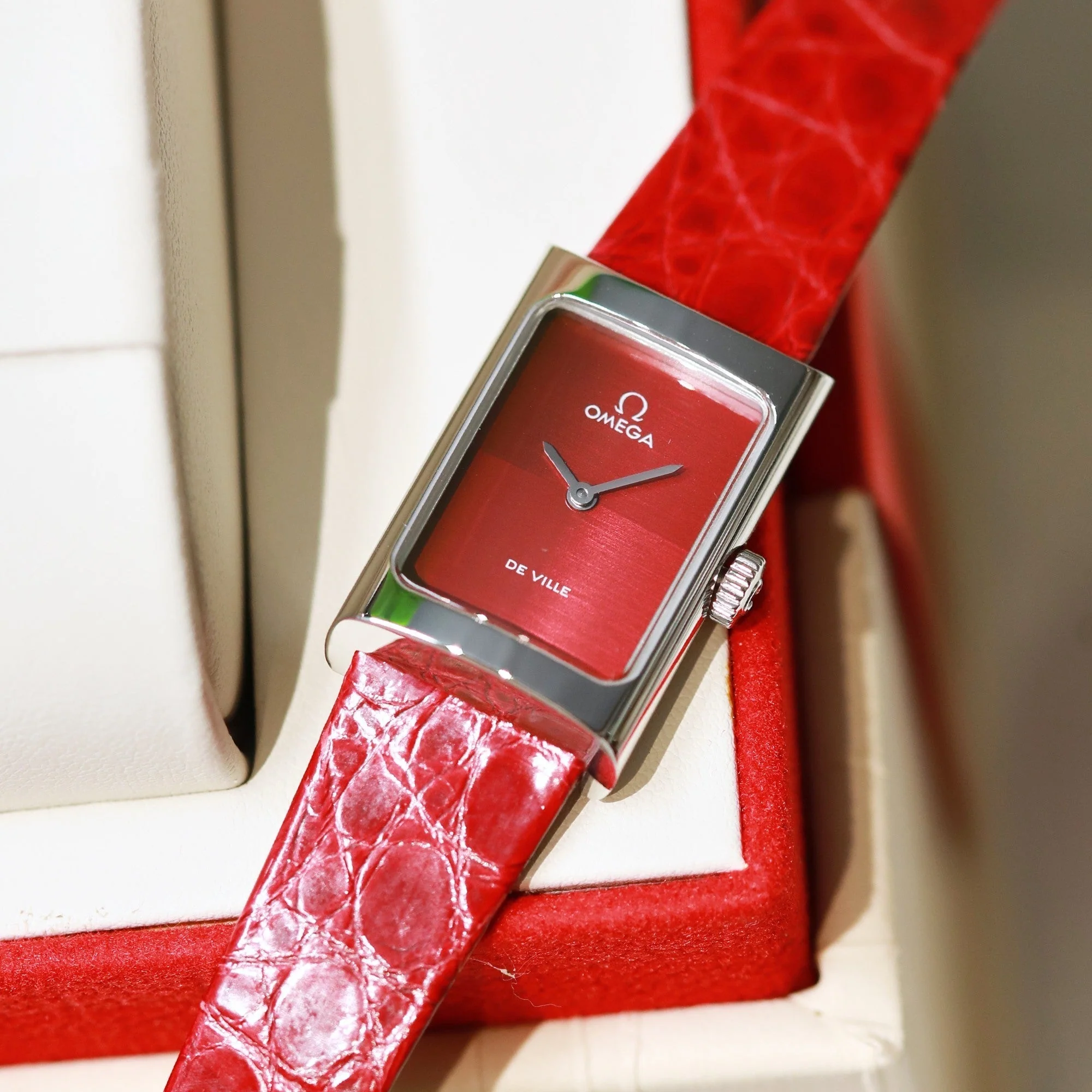 Omega Watch De Ville 26.12mm Silver Red Dial