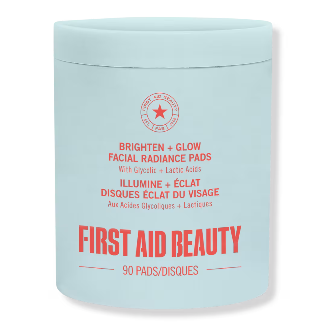 First Aid Beauty  Facial Radiance Pads with Glycolic + Lactic Acids