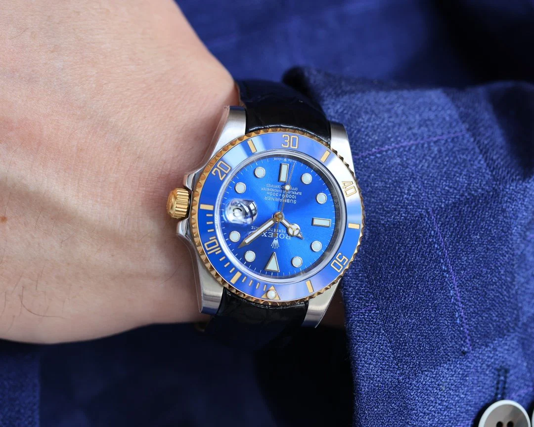 Rolex Watch SUBMARINER DATE 40 STEEL CASE GOLD BLUE CERAMIC LEATHER Watch