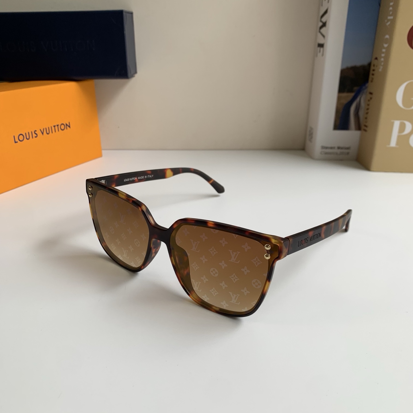 LV Fashion Sunglasses