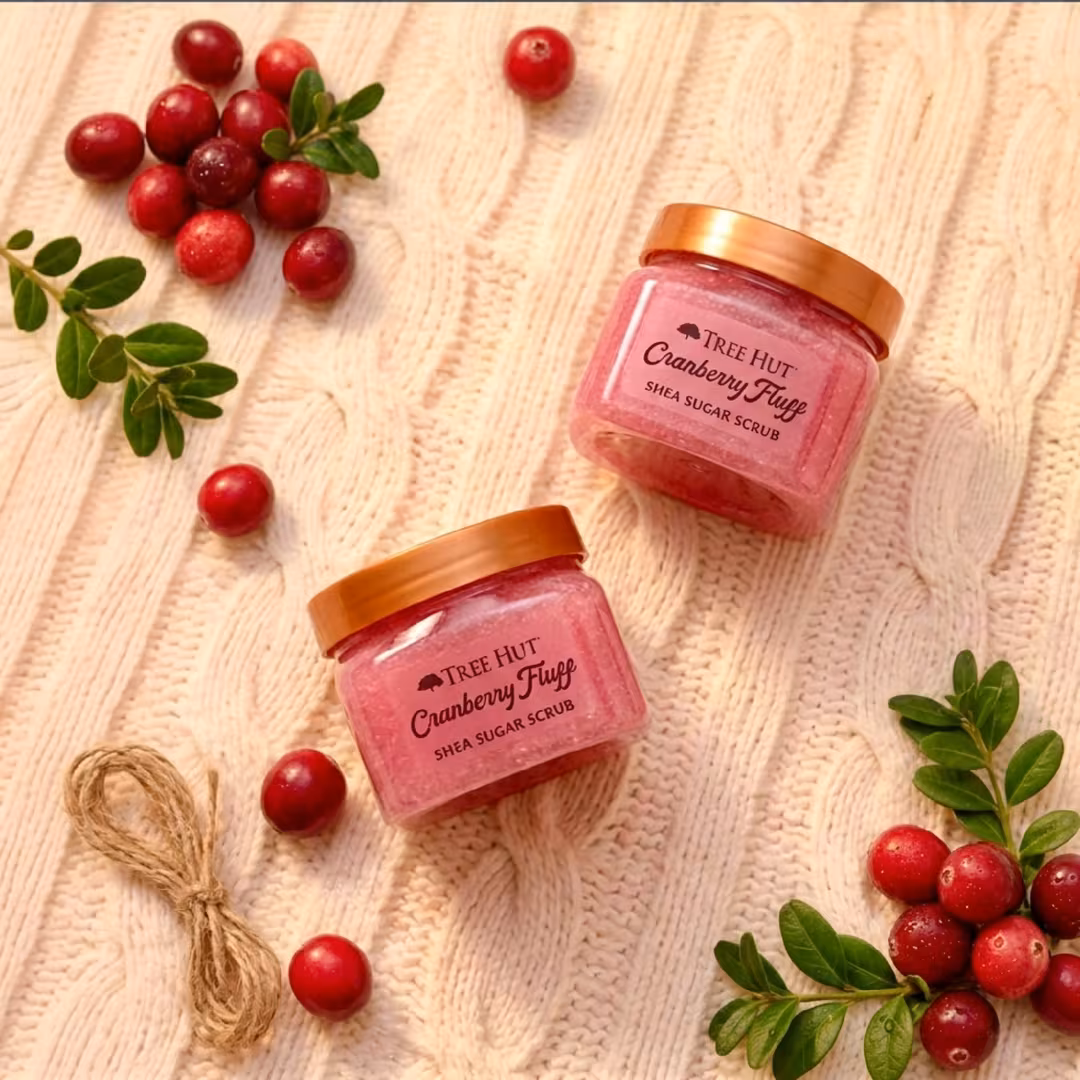 Tree Hut  Cranberry Fluff Shea Sugar Scrub