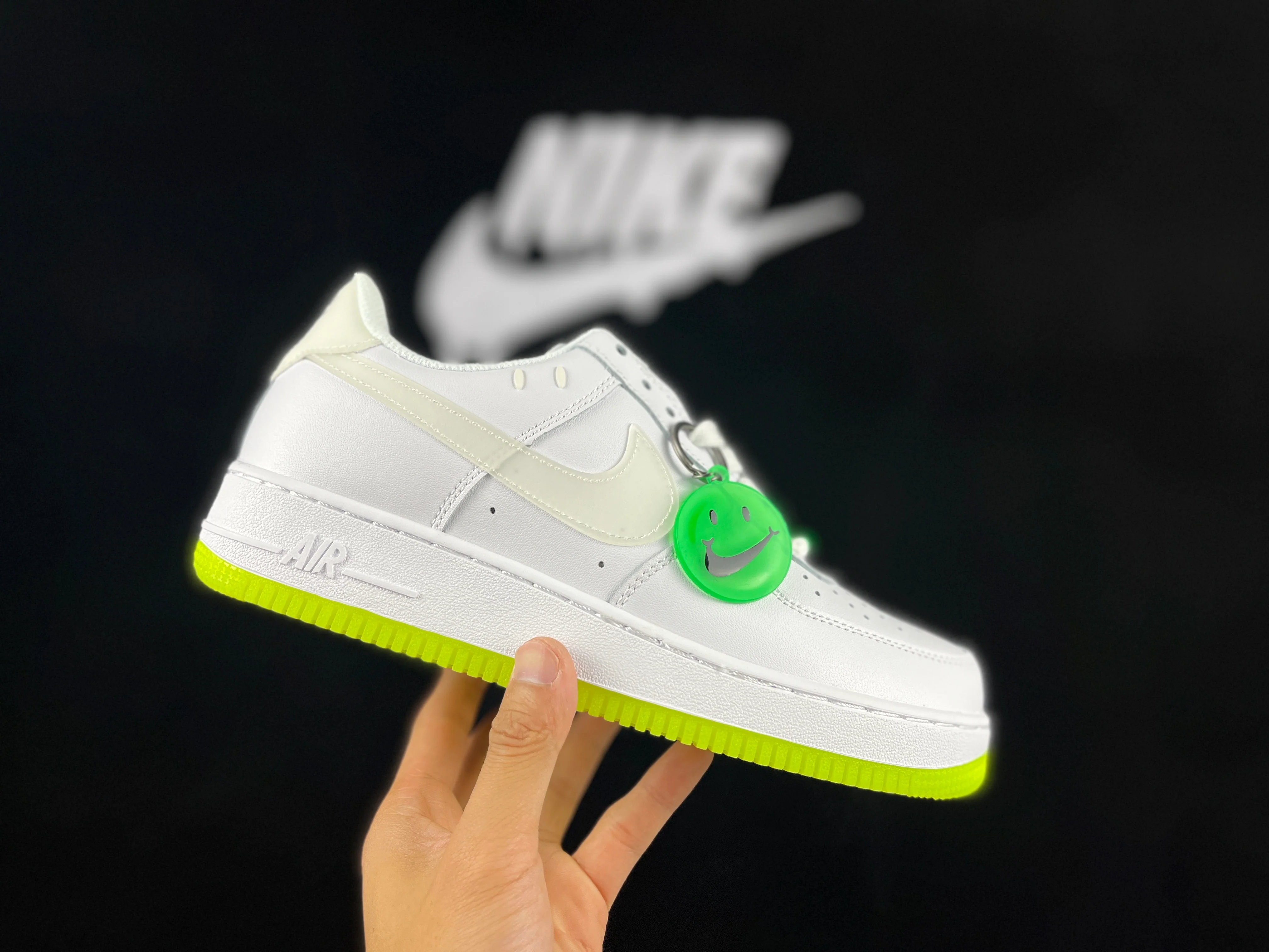 NIKE AIR FORCE 1 Low 