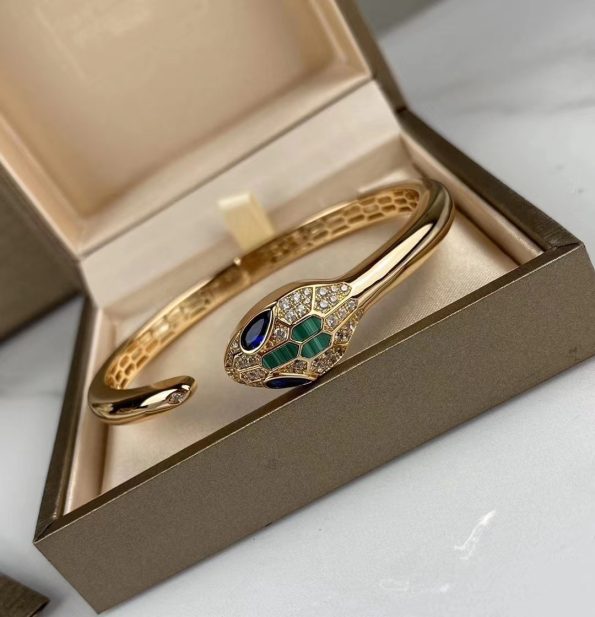 BVLGARI SERPENTI BRACELET Replica, Purple Eyes