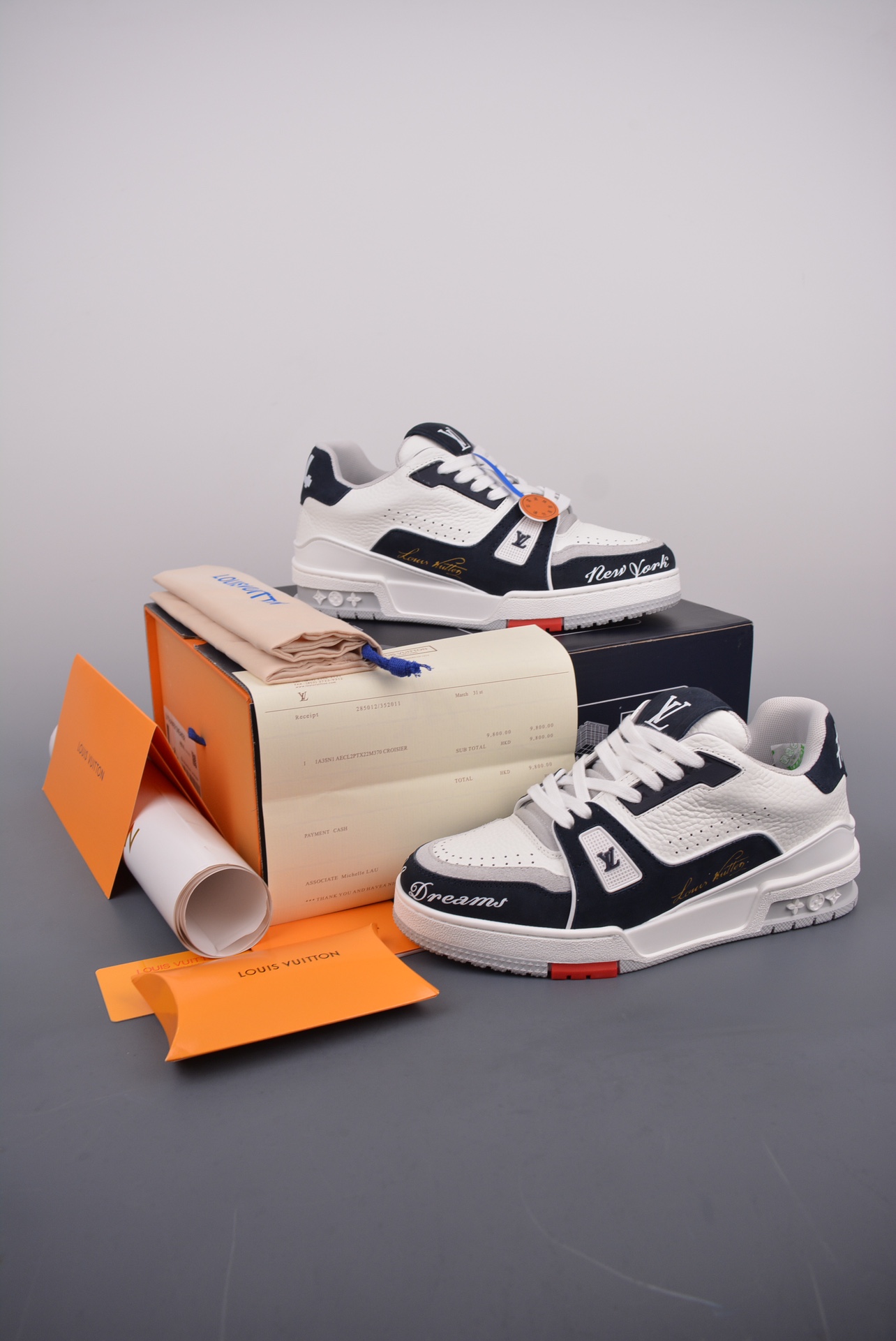 Louis Vuitton Trainer Sneakers (High Quality Version)