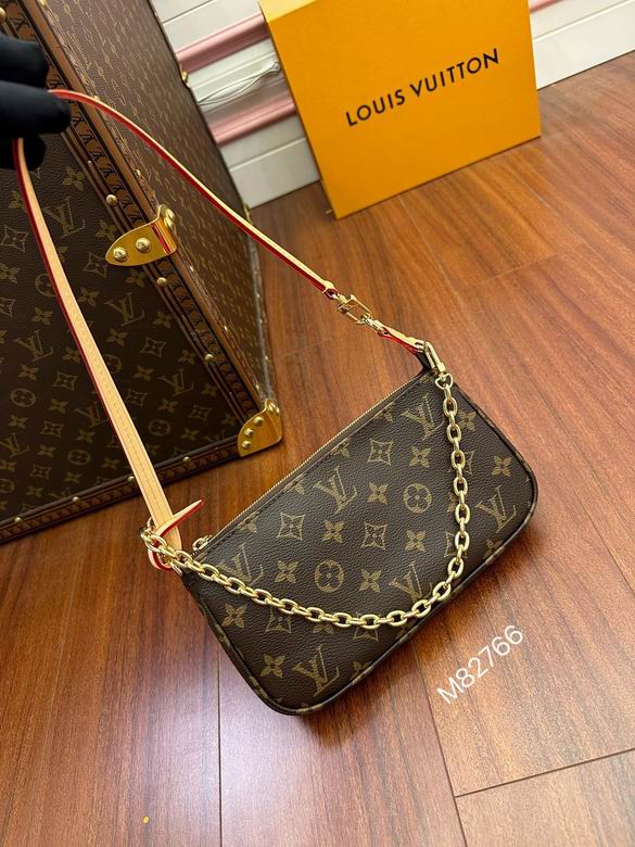 LV M82766 23.5X13.5X4cm YG