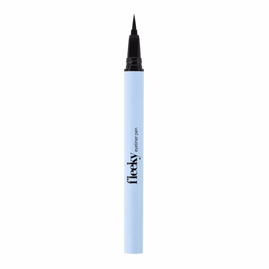 Eyeliner Pen - Tiefschwarzer Strich für den dramatischen Look