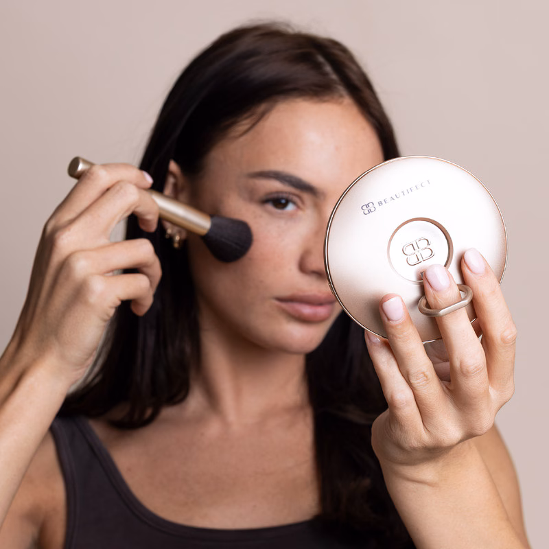 Glow Compact