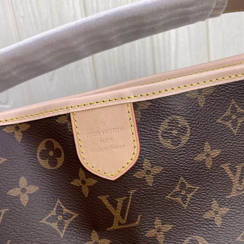 LV CYM40352 46X30X13