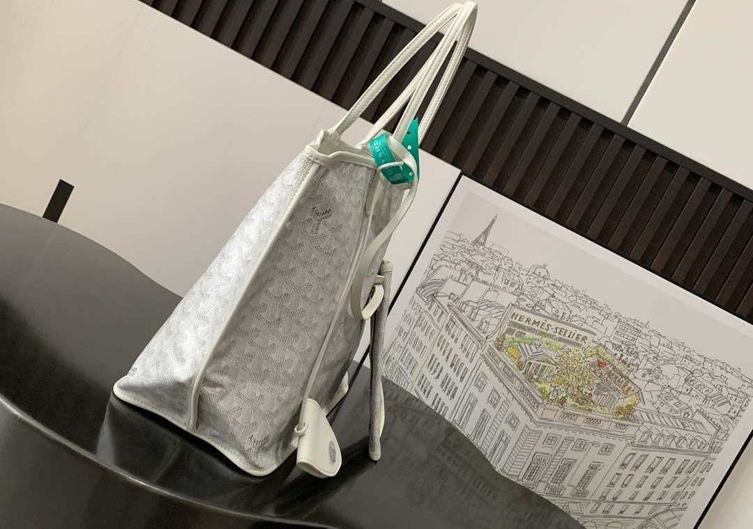 Replica Goyard ANJOUSPMLCG03TY01P Anjou PM Bag White
