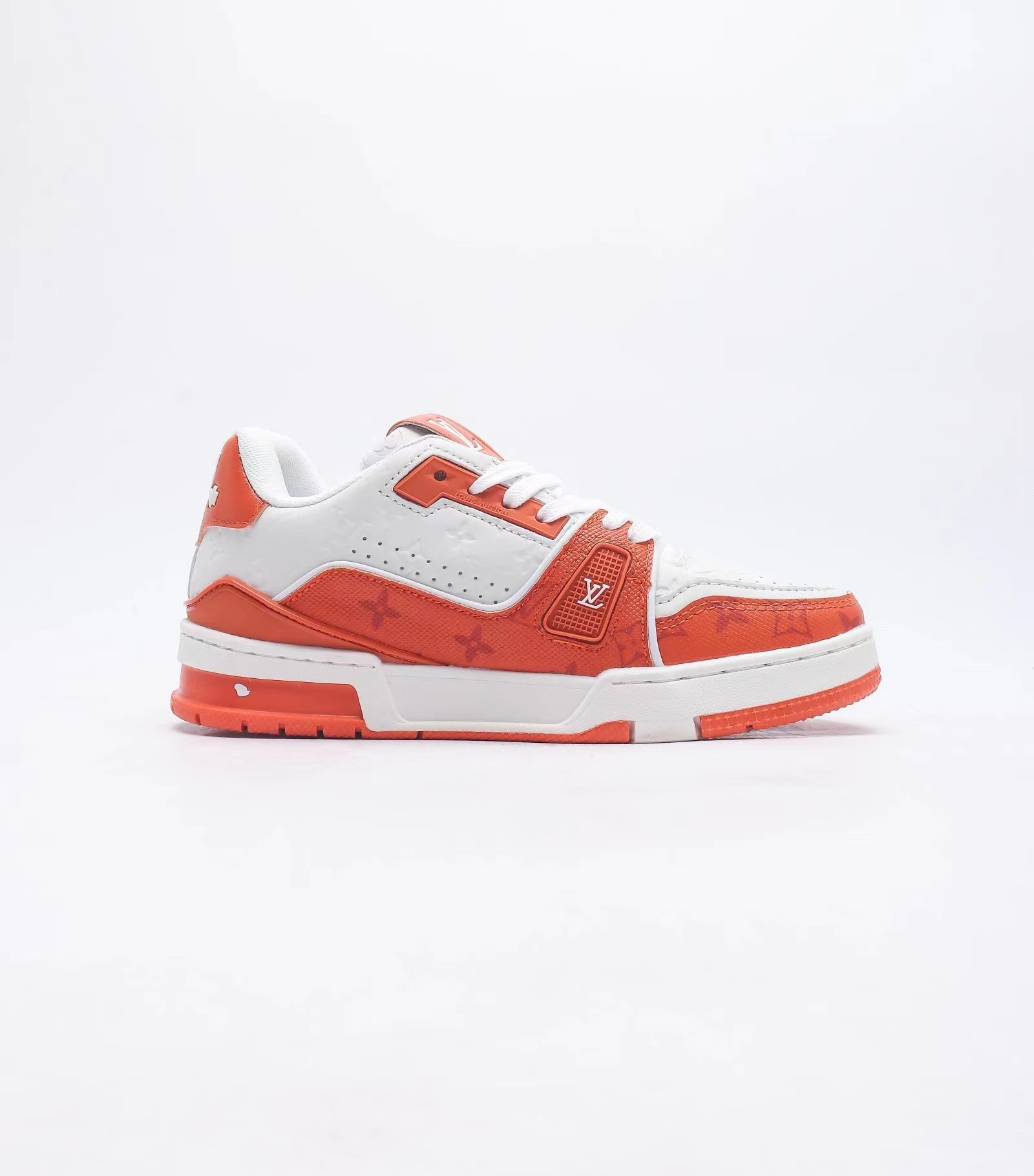 Louis Vuitton Sneakers Jones