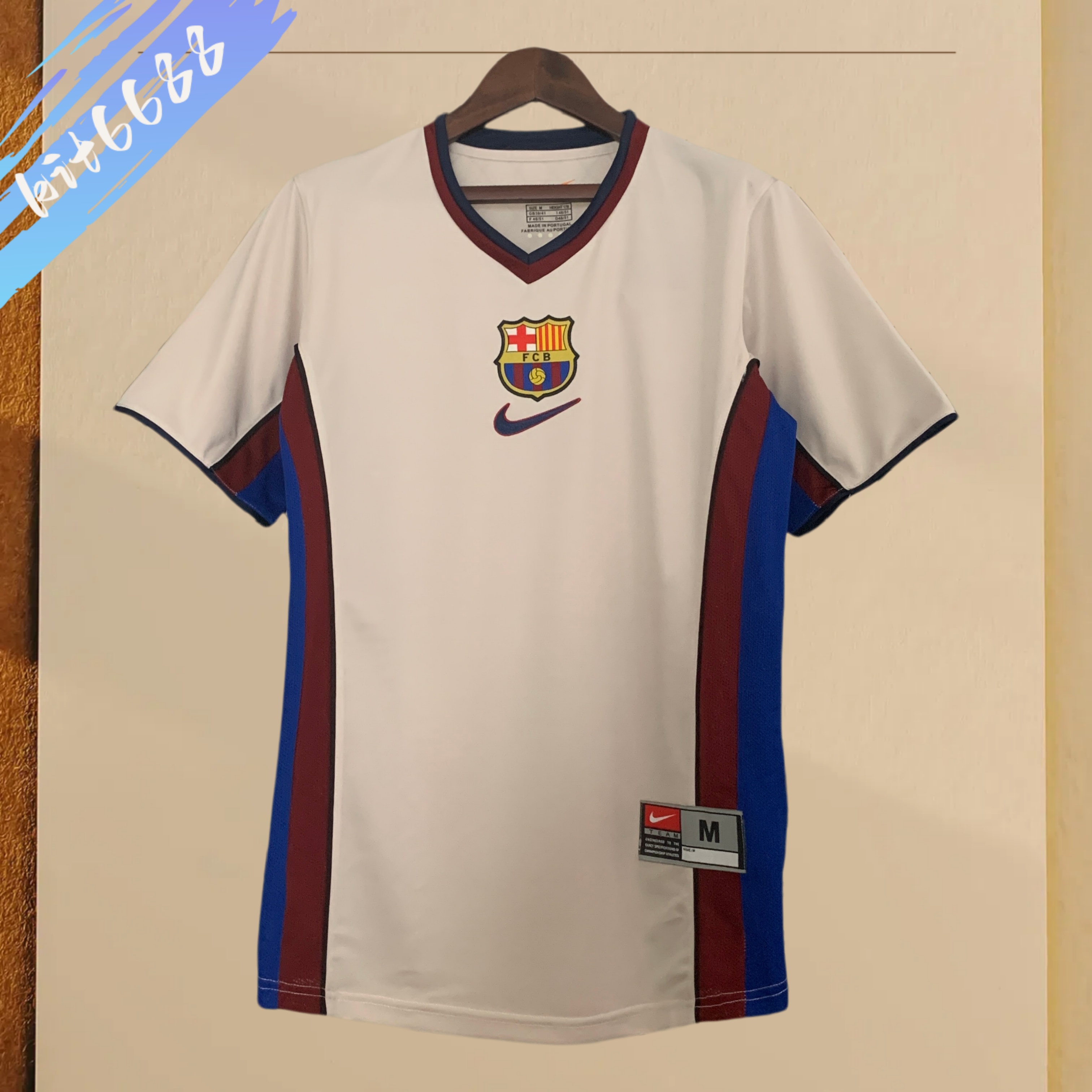 1988/1989 Barcelona Away Retro Football Shirt