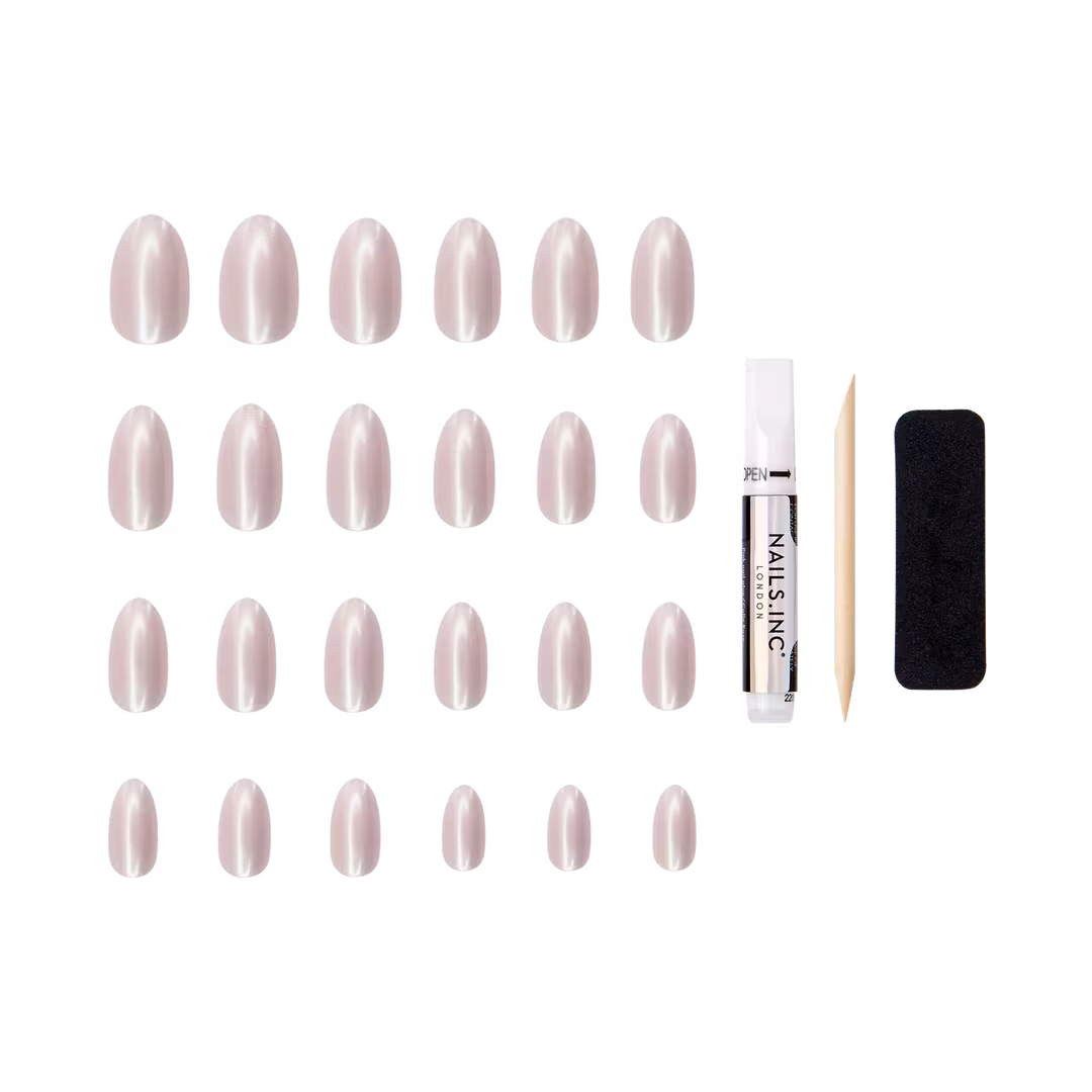 Nails Inc.  NailingLife Just Like Hailey Pink Glaze Chrome Effect Press-On Nails