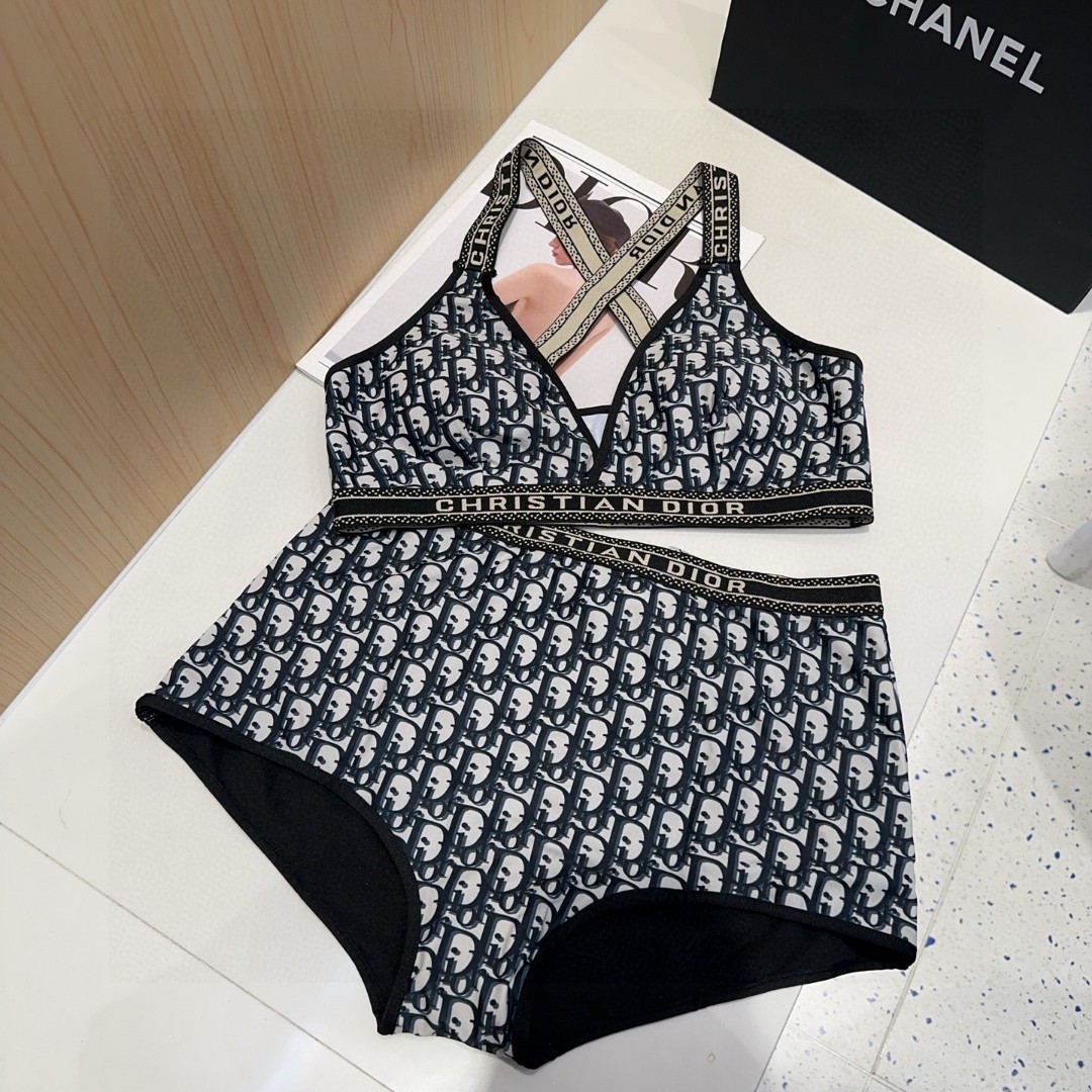 D Letter Monogram Two-piece Swimsuit Set  YVTS0301014