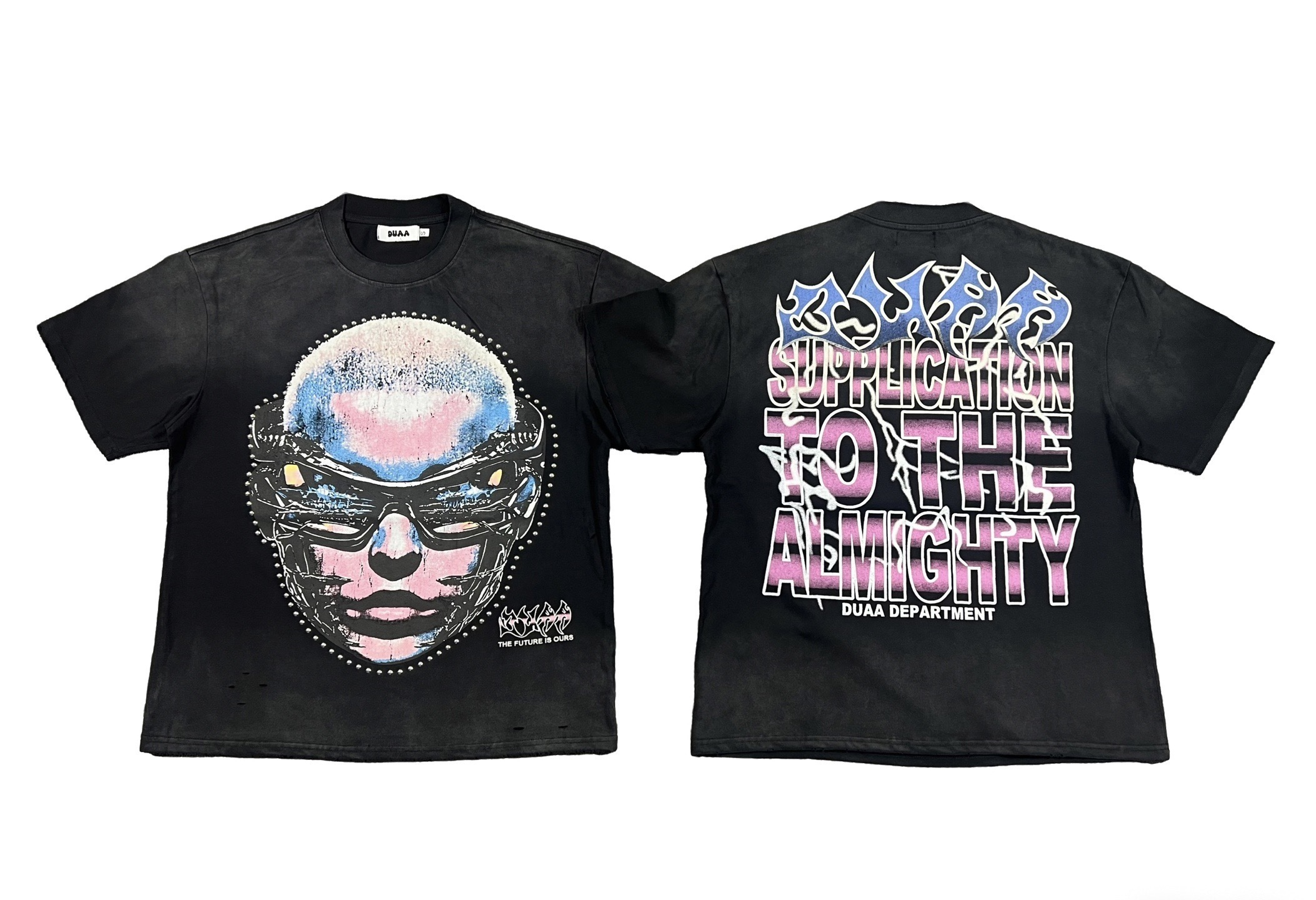 The latest trendy brand in Europe and America, featuring rhinestone-decorated, washed and distressed short-sleeved T-shirts