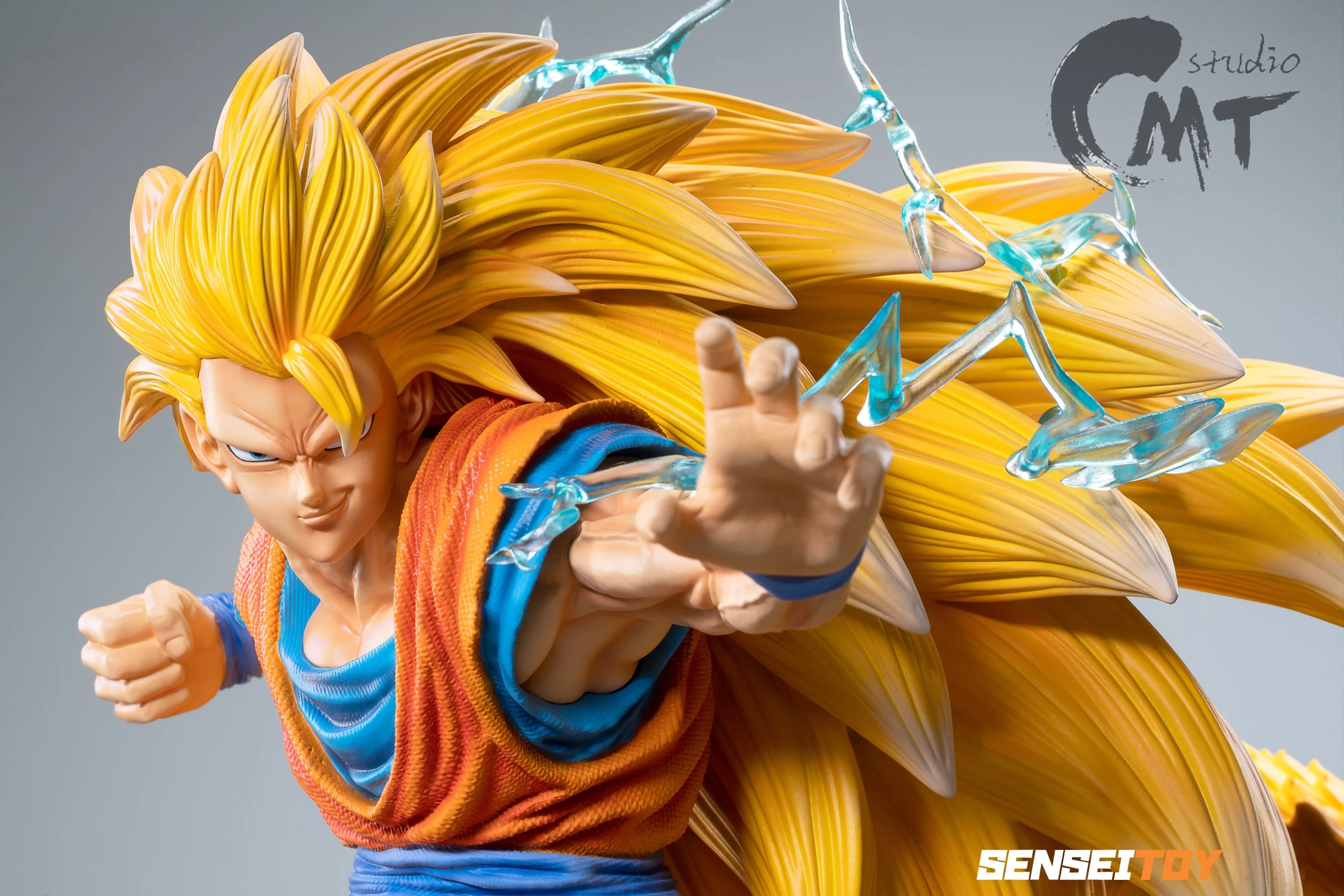 Dragon Ball - Goku SSJ3 Dragon Fist by MT