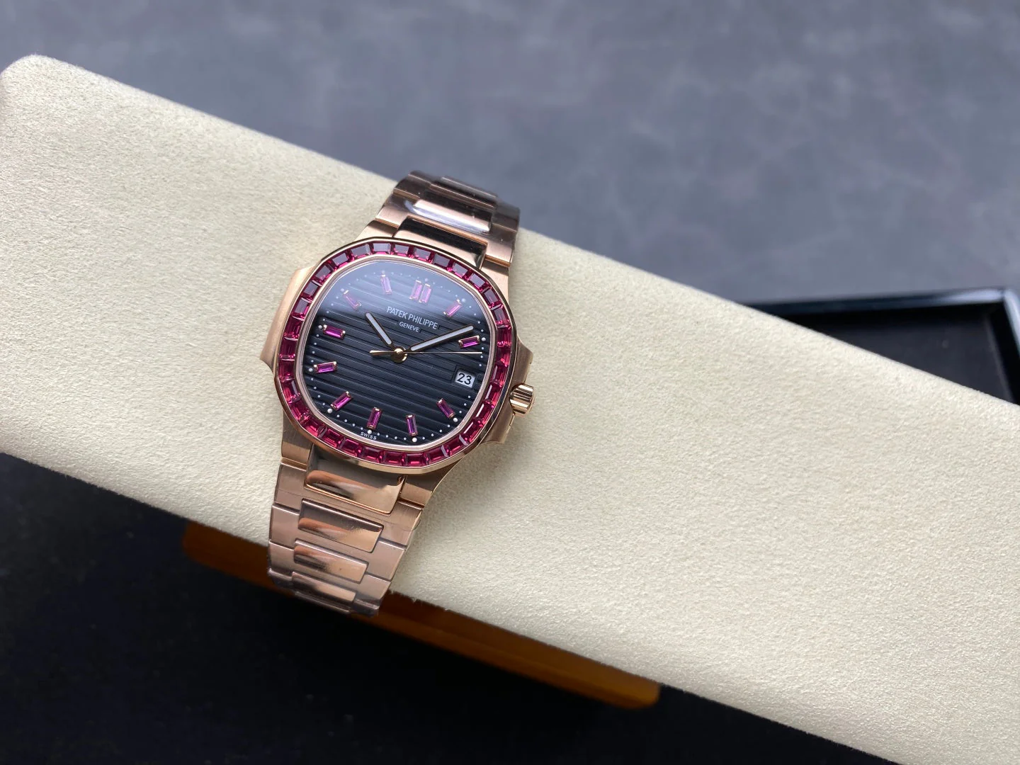 PATEK Nautilus 35.2mm Pink Gold Black Dial