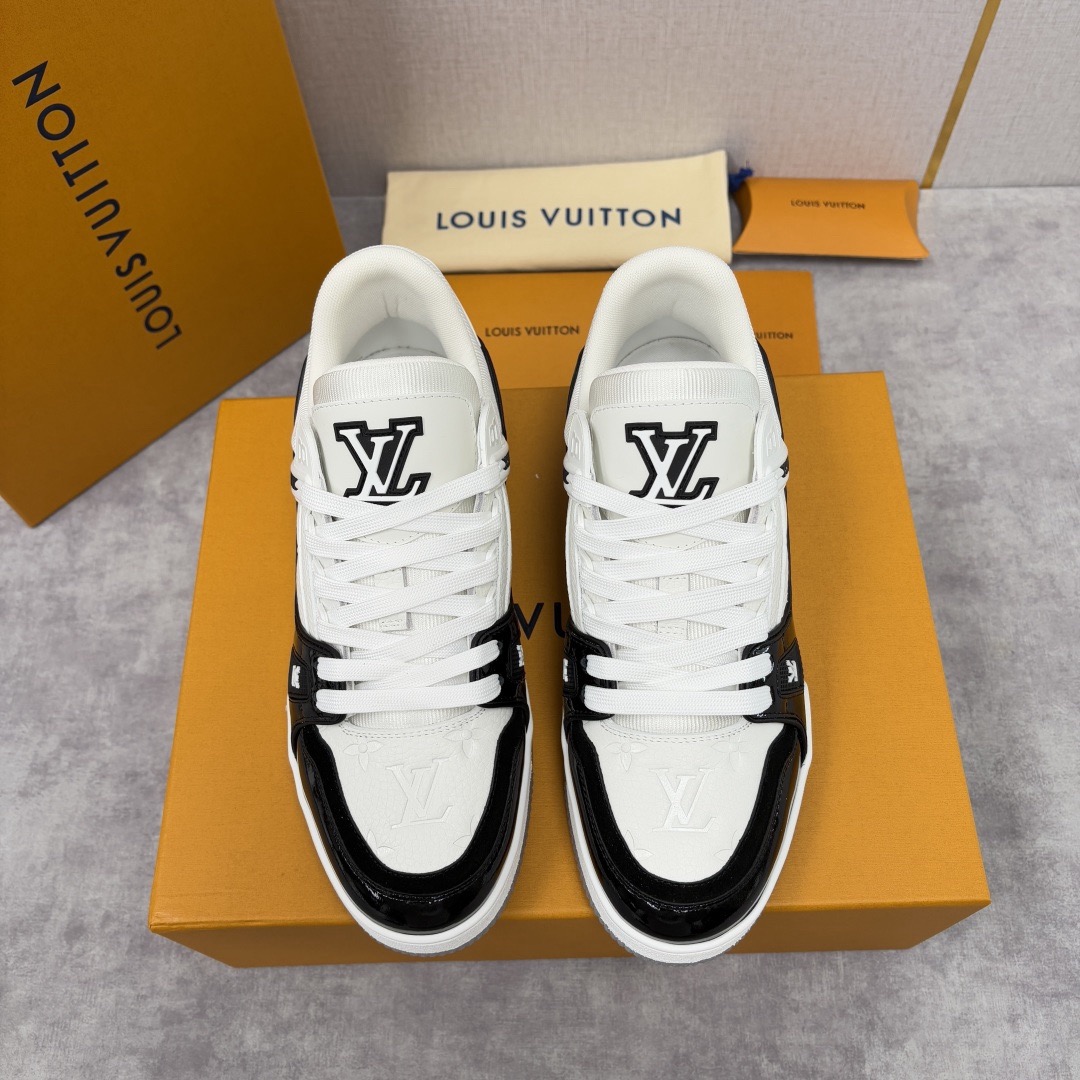 LV Trainer Sneakers Black & White High Quality