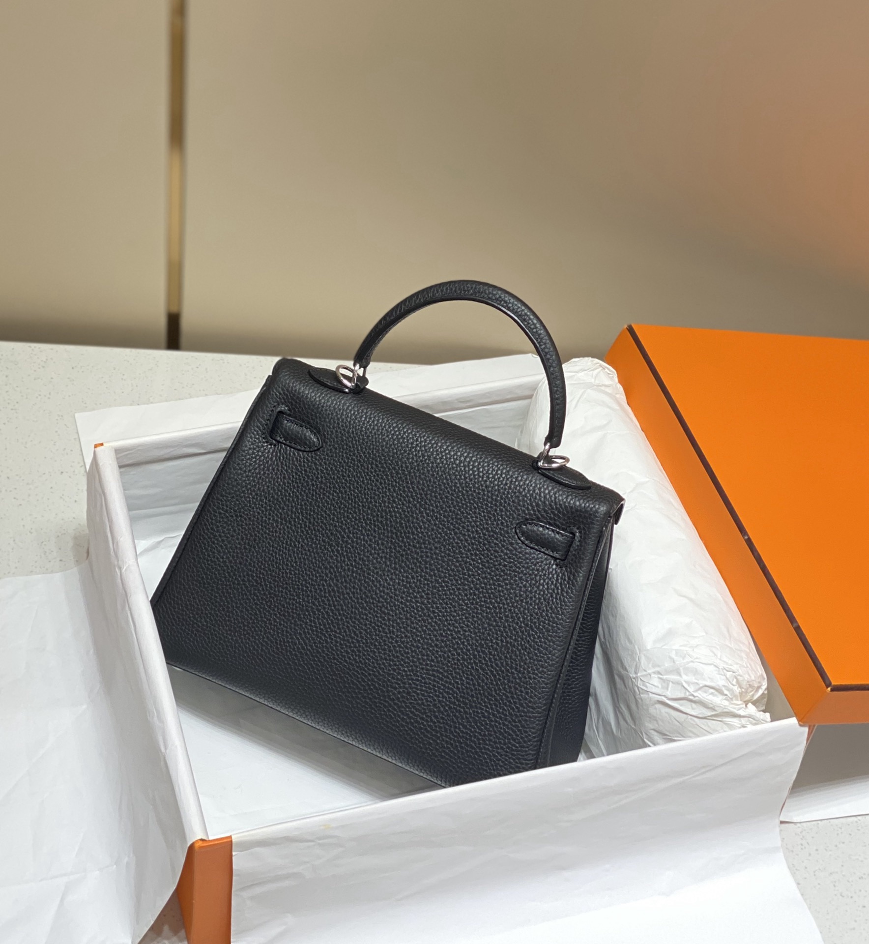 Hermès Kelly 25 black togo leather palladium hardware