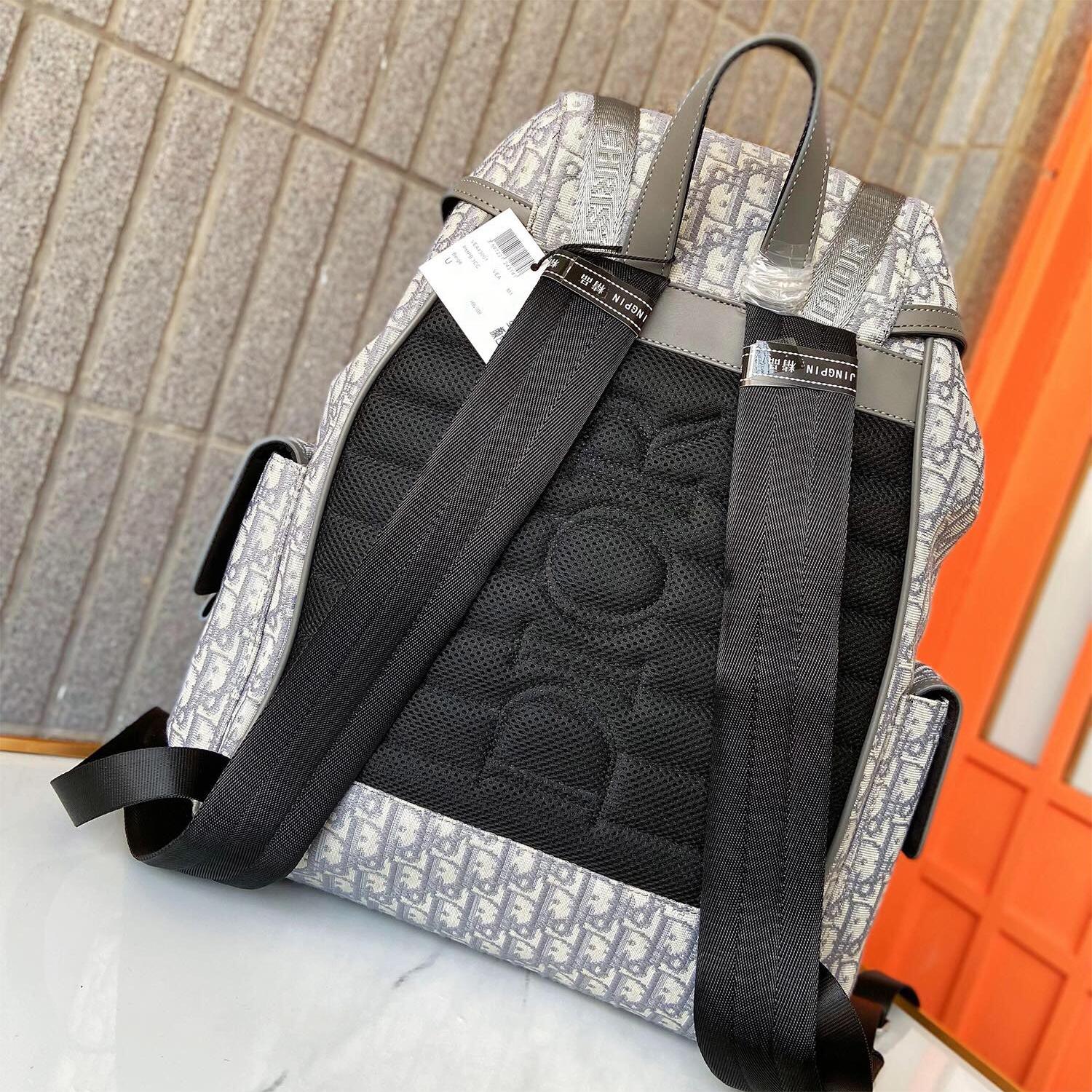 Dior-High end men casual backpack