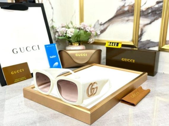 Gucci sunglasses 41