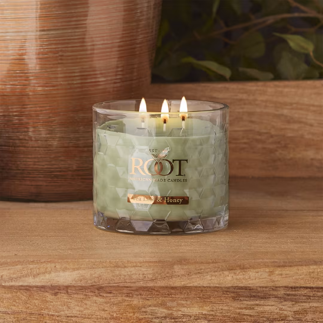 Root Candles  Legacy Collection Luxury Scented Candle - Tea Leaf & Honey