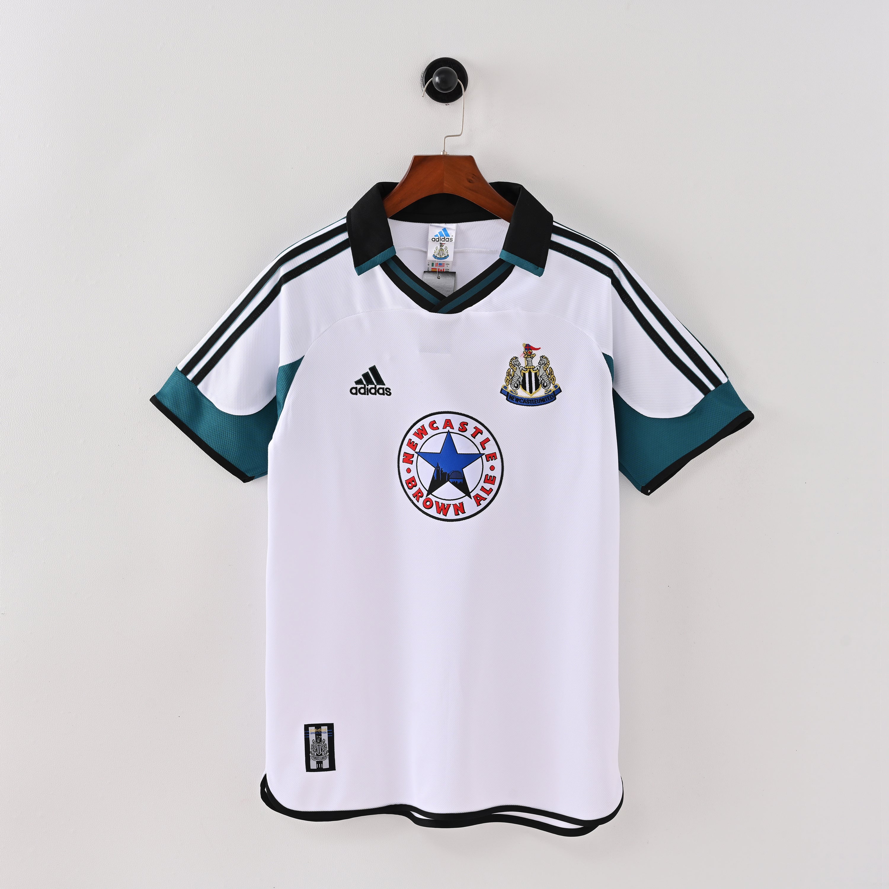 Newcastle United Retro Vintage 1999-2000 Away Jersey Men