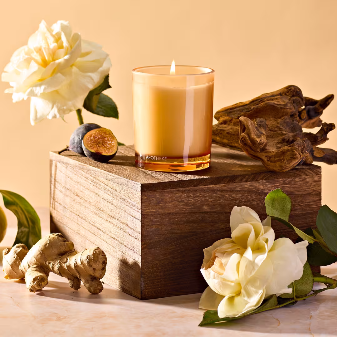 APOTHEKE  Cedarwood Ginger Petite Scented Candle