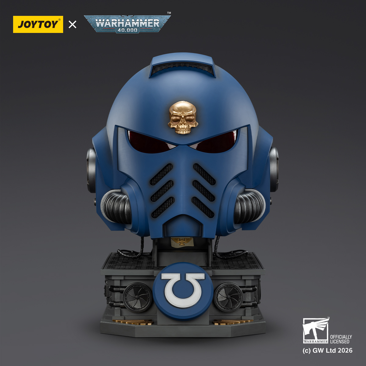 JOYTOY Warhammer 40k 1: 1 Ultramarines Captain MkX Helmet & Display Stand - JOYTOY WORLD