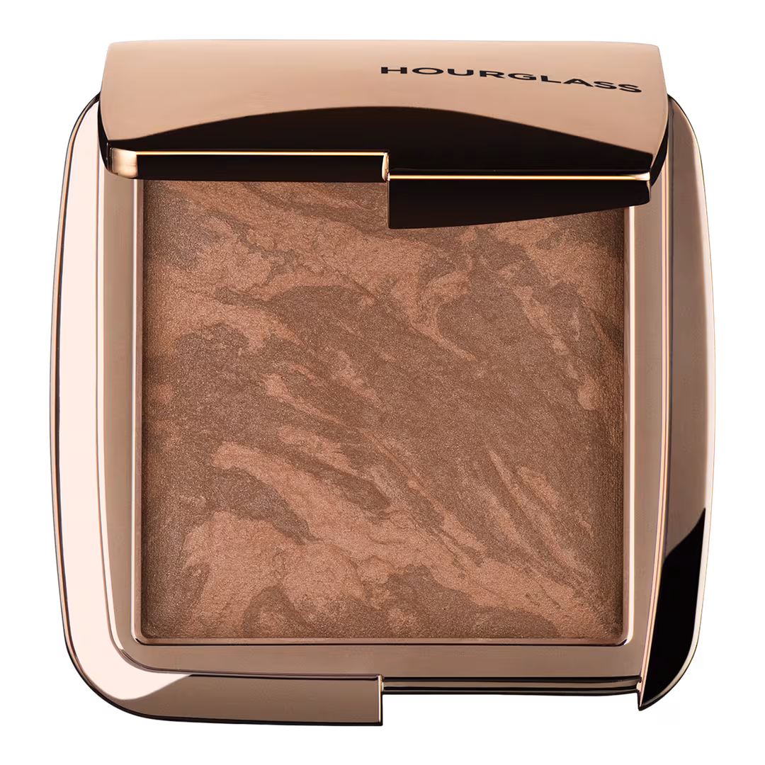 HOURGLASS  Ambient Lighting Bronzer