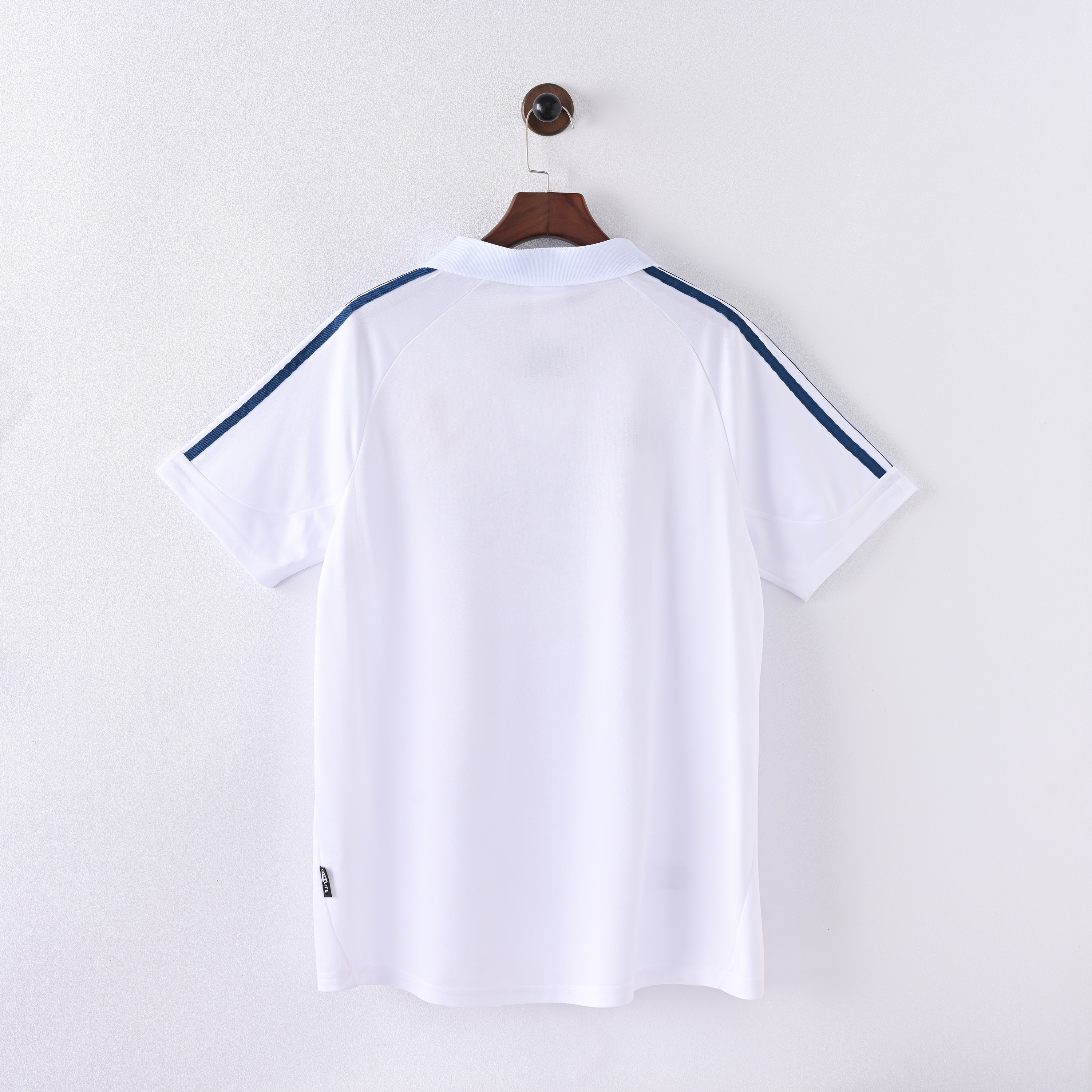 2001/2002 Real Madrid Home Retro Football Shirt